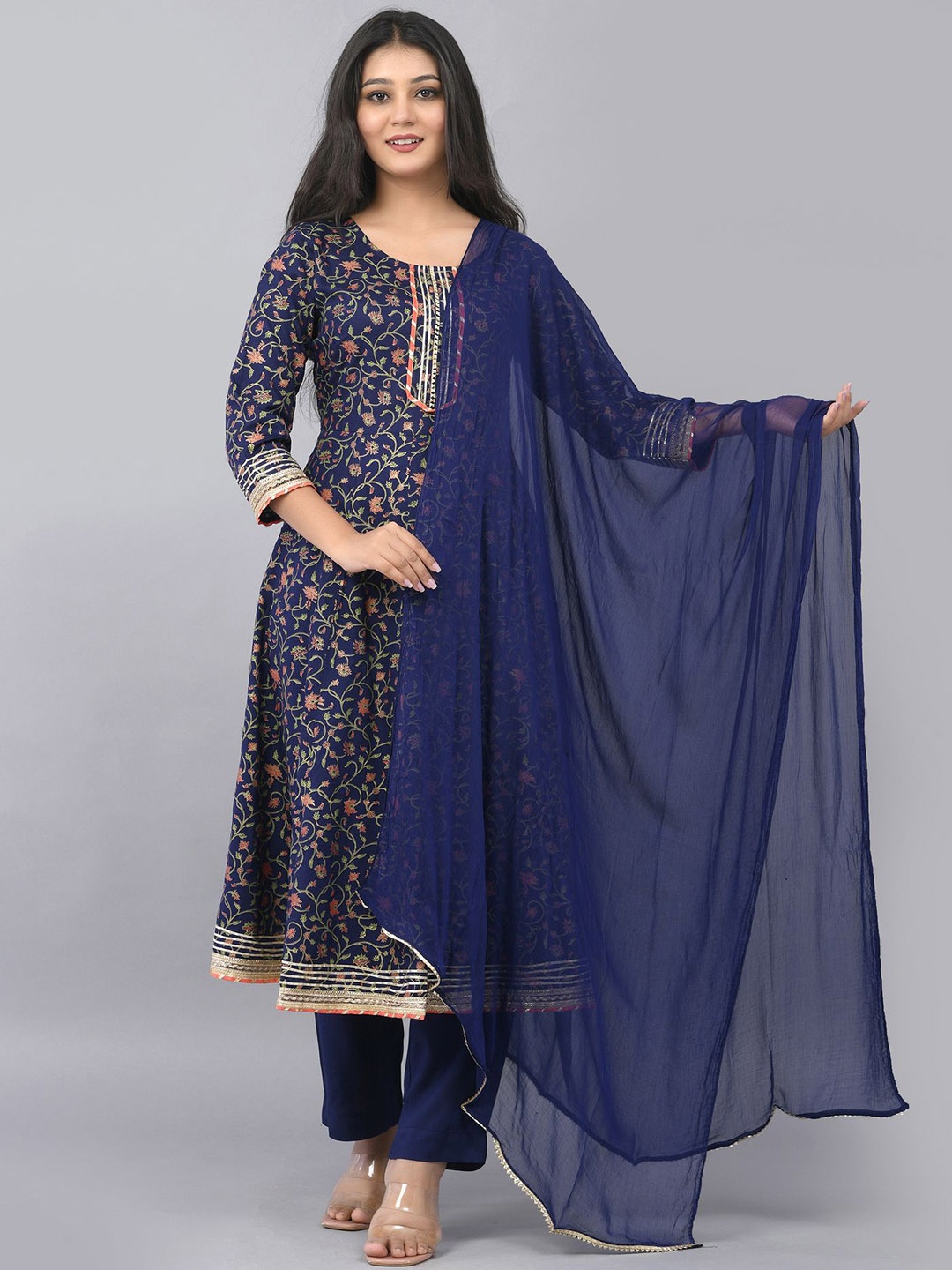 SHOOLIN Floral Printed Gotta Patti Anarkali Kurta With Trousers & Dupatta, Navy blue
SHOOLIN Floral Printed Gotta Patti Anarkali Kurta With Trousers & Dupatta, Navy blue