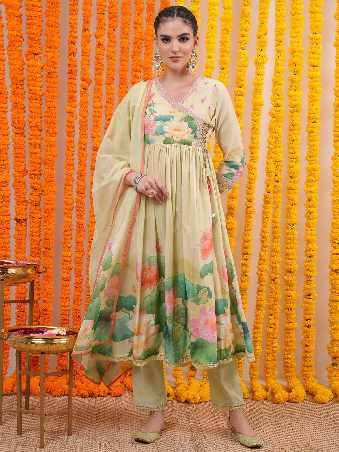 Vishudh Yellow Floral Printed Mirror Work Angrakha Pure Cotton Kurta Trousers & Dupatta, Cream
Vishudh Yellow Floral Printed Mirror Work Angrakha Pure Cotton Kurta Trousers & Dupatta, Cream