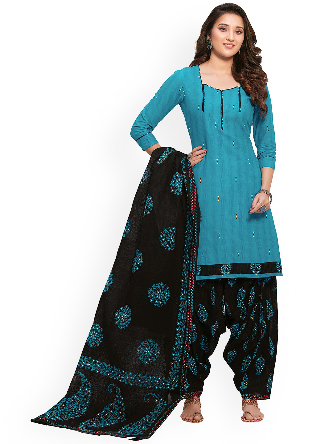 MIRAAN Square Neck Geometric Printed Pure Cotton Straight Kurta with Patiala & Dupatta, Blue
MIRAAN Square Neck Geometric Printed Pure Cotton Straight Kurta with Patiala & Dupatta, Blue