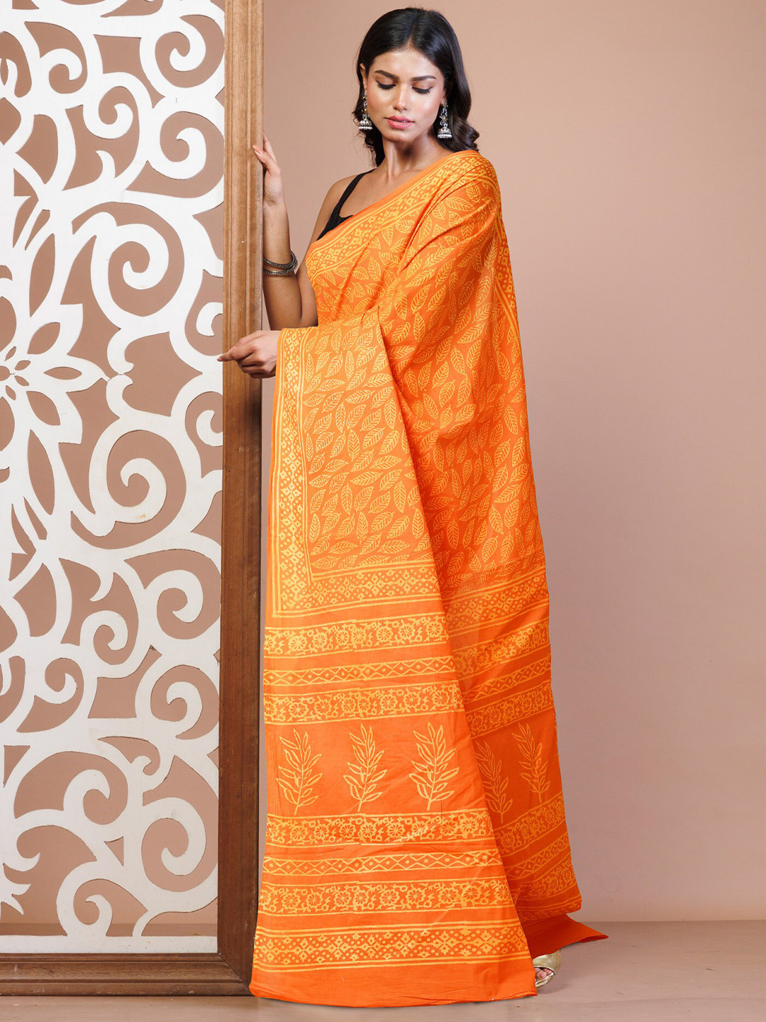 Unnati Silks Ethnic Motifs Block Print Pure Cotton Handloom Saree, Orange
Unnati Silks Ethnic Motifs Block Print Pure Cotton Handloom Saree, Orange