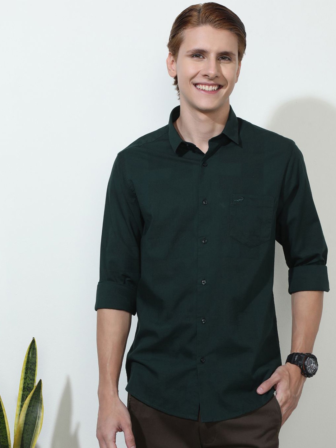 Crocodile India Slim Fit Spread Collar Long Sleeves Casual Shirt, Green
Crocodile India Slim Fit Spread Collar Long Sleeves Casual Shirt, Green