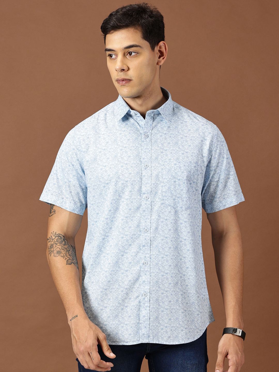 INVICTUS Original Slim Fit Floral Printed Spread Collar Pure Cotton Casual Shirt, Blue
INVICTUS Original Slim Fit Floral Printed Spread Collar Pure Cotton Casual Shirt, Blue