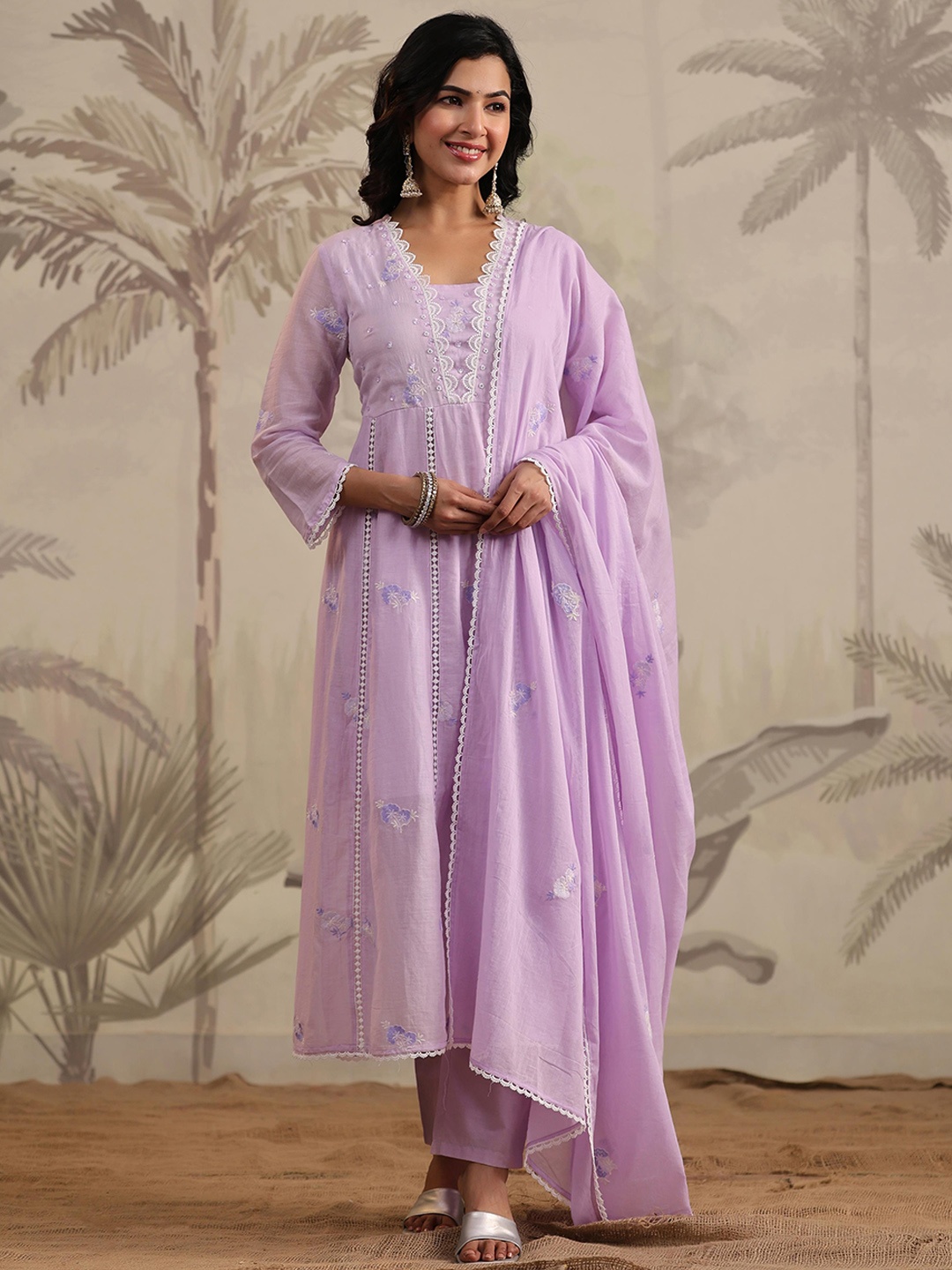 SCAKHI V-Neck Embroidered Panelled Beads and Stones Pure Cotton Anarkali Kurta Set, Lavender
SCAKHI V-Neck Embroidered Panelled Beads and Stones Pure Cotton Anarkali Kurta Set, Lavender