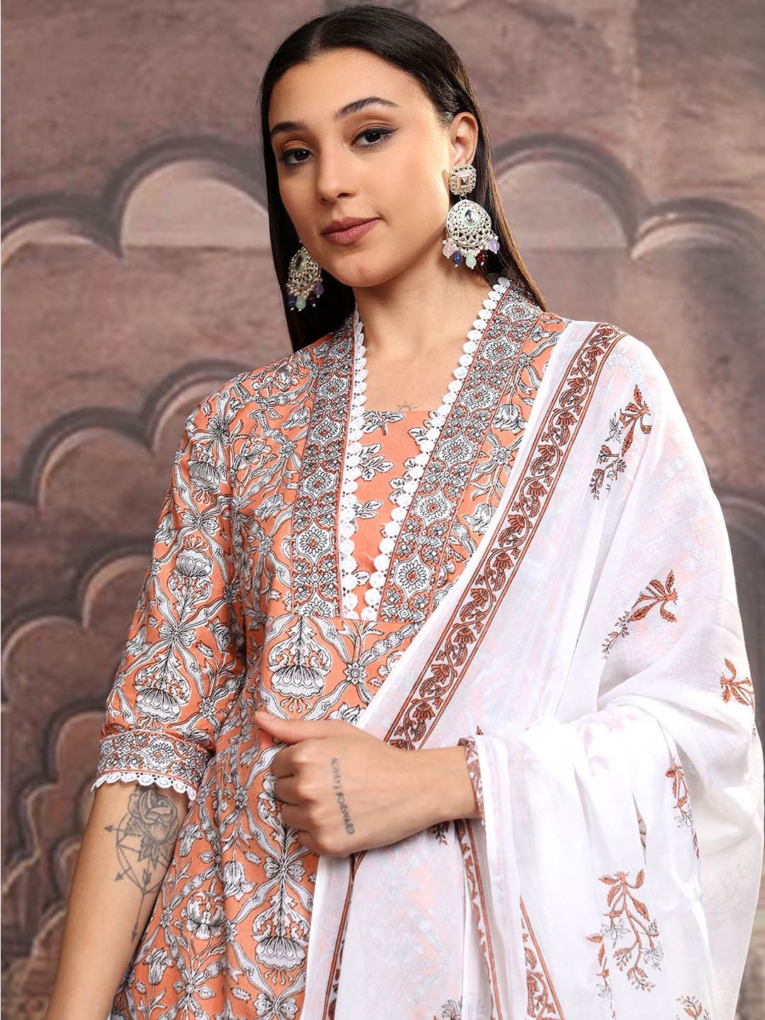 Vishudh Orange Printed Gotta Patti Pure Cotton Straight Kurta With Trousers & Dupatta
Vishudh Orange Printed Gotta Patti Pure Cotton Straight Kurta With Trousers & Dupatta