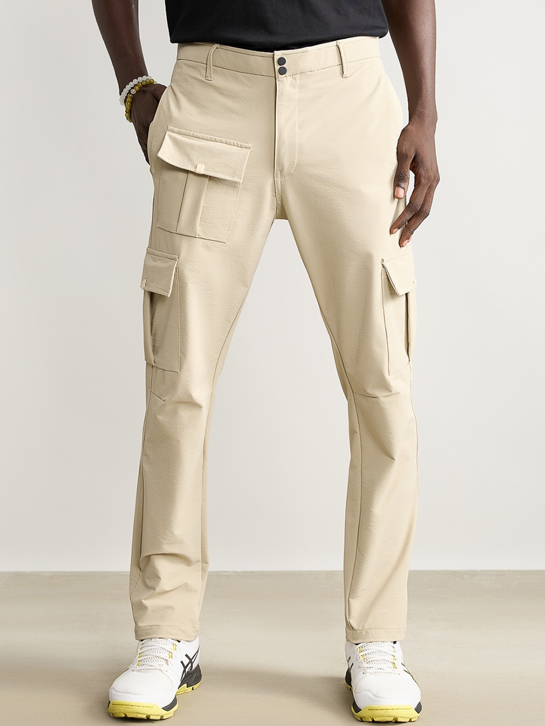 FREAKINS Men Black Slim Fit High-Rise Clean Look Coloured Stretchable Jeans, Cream
FREAKINS Men Black Slim Fit High-Rise Clean Look Coloured Stretchable Jeans, Cream