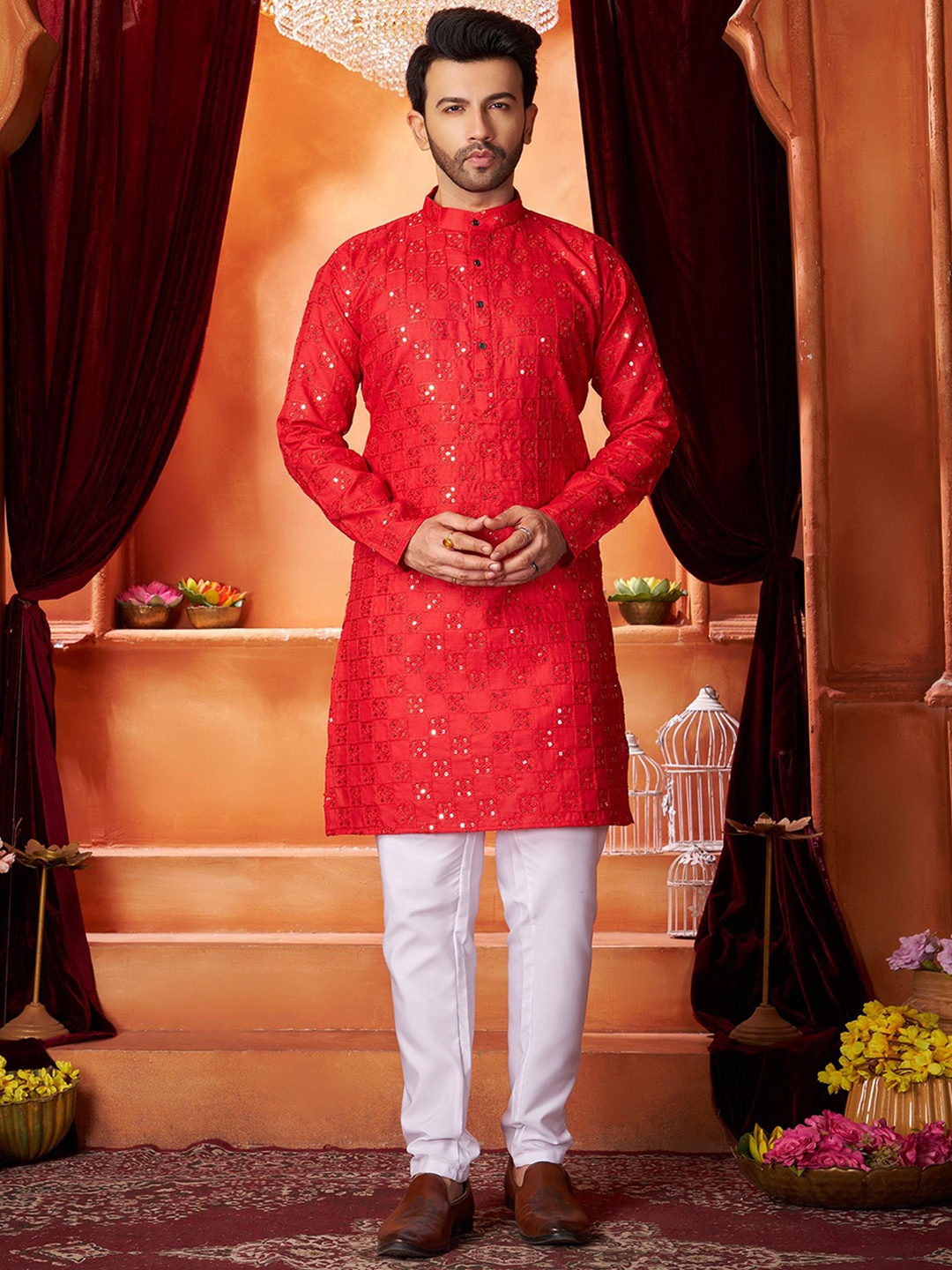 Fashion FRICKS Men Ethnic Motifs Embroidered Regular Sequinned Kurta with Pyjamas, Red
Fashion FRICKS Men Ethnic Motifs Embroidered Regular Sequinned Kurta with Pyjamas, Red