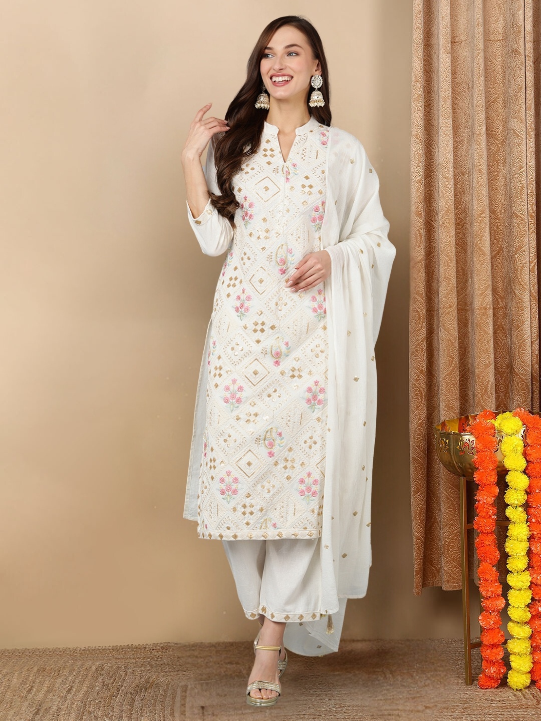 KALINI Ethnic Motifs Embroidered Sequinned Pure Cotton Kurta With Trousers & Dupatta, White
KALINI Ethnic Motifs Embroidered Sequinned Pure Cotton Kurta With Trousers & Dupatta, White