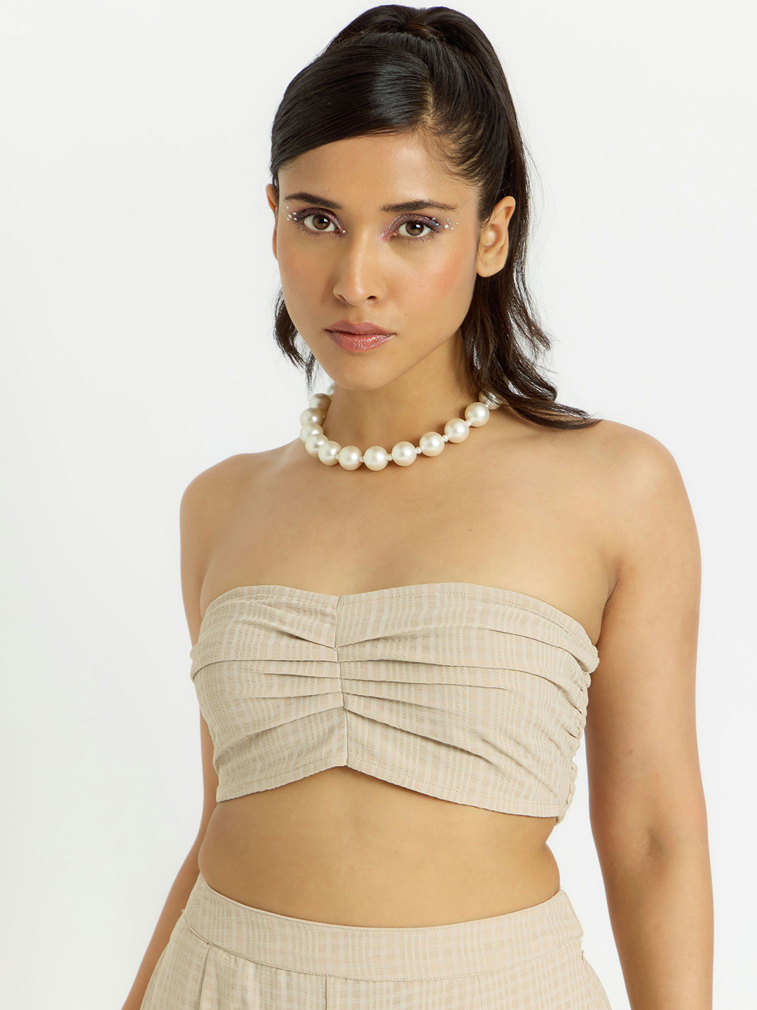 Alaya By Stage3 Georgette Sleeveless Tube Crop Top, Off white
Alaya By Stage3 Georgette Sleeveless Tube Crop Top, Off white