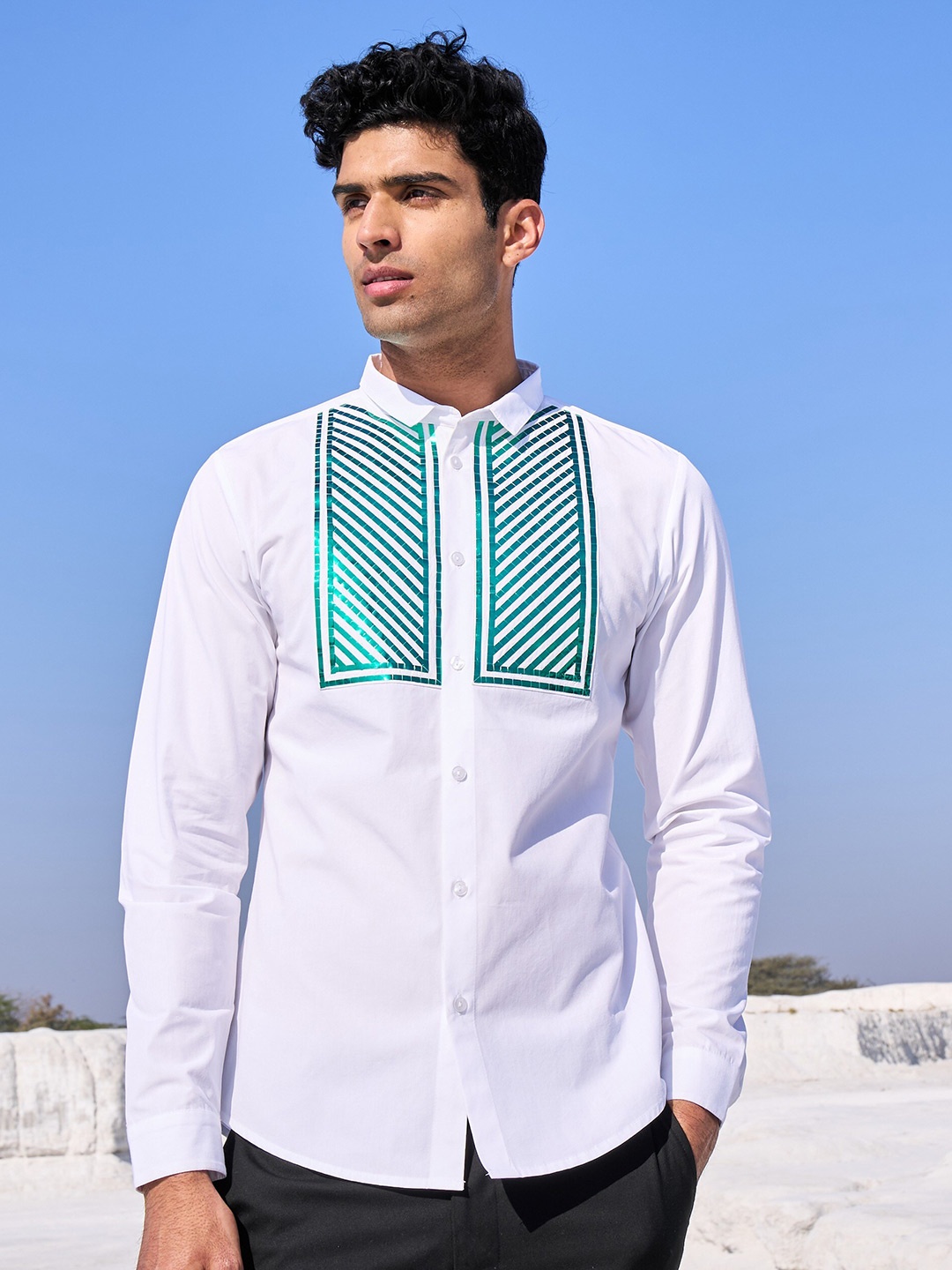 Dash and Dot Abstract Printed Cutaway Collar Long Sleeves Organic Cotton Shirt, White
Dash and Dot Abstract Printed Cutaway Collar Long Sleeves Organic Cotton Shirt, White