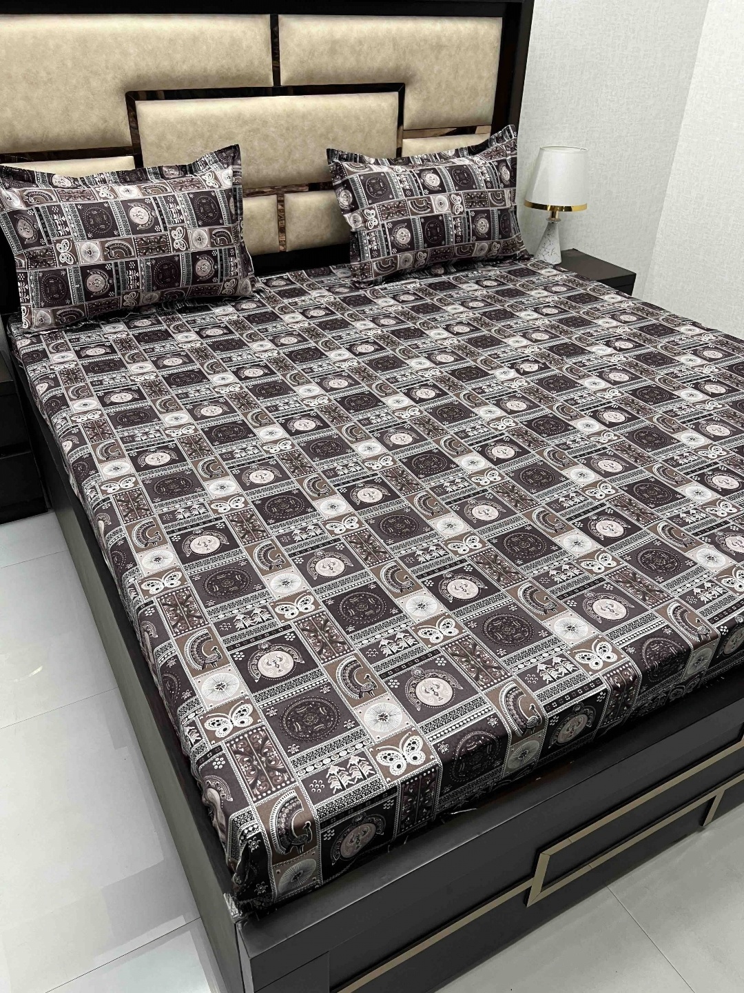 Pure Decor Brown & White Ethnic Motifs Cotton 260 TC Queen Bedsheet with 2 Pillow Covers
Pure Decor Brown & White Ethnic Motifs Cotton 260 TC Queen Bedsheet with 2 Pillow Covers