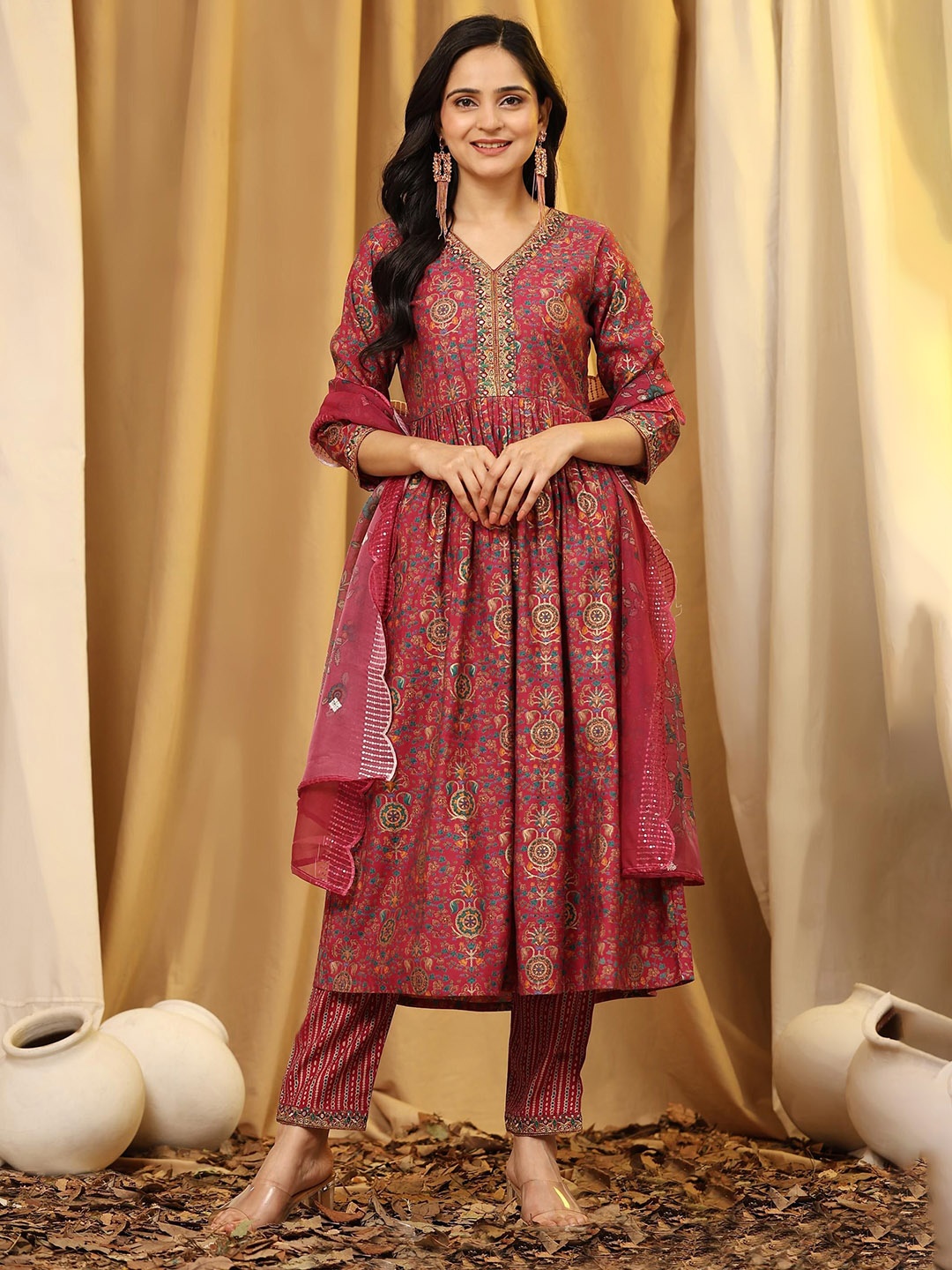 Trendmalls Women Embroidered Regular Thread Work Kurti with Trousers & With Dupatta, Pink
Trendmalls Women Embroidered Regular Thread Work Kurti with Trousers & With Dupatta, Pink