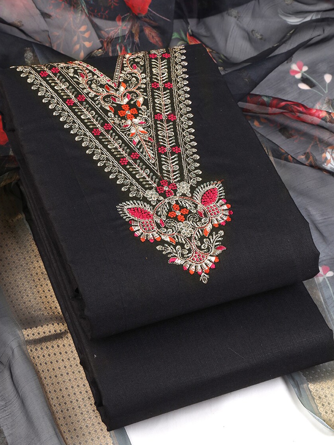 Sun Fashion And Lifestyle Ethnic Motifs Embroidered Unstitched Dress Material, Black
Sun Fashion And Lifestyle Ethnic Motifs Embroidered Unstitched Dress Material, Black