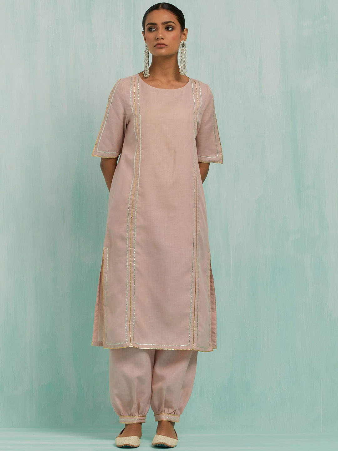 THE INDIAN CAUSE Women Striped Regular Gotta Patti Pure Cotton Kurta with Salwar, Pink
THE INDIAN CAUSE Women Striped Regular Gotta Patti Pure Cotton Kurta with Salwar, Pink
