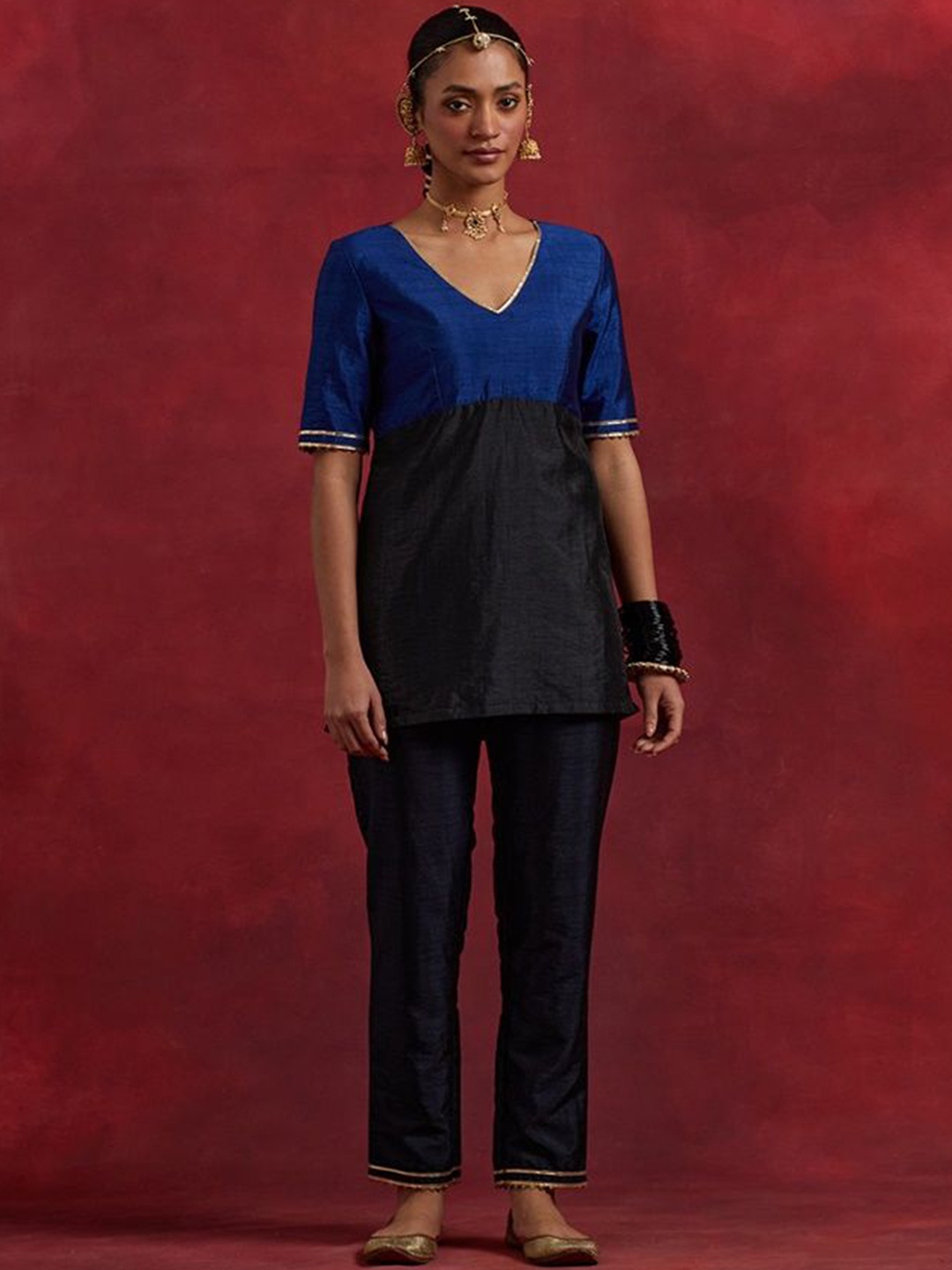 THE INDIAN CAUSE Women Colourblocked Gotta Patti Kurta with Trousers & With Dupatta, Blue
THE INDIAN CAUSE Women Colourblocked Gotta Patti Kurta with Trousers & With Dupatta, Blue