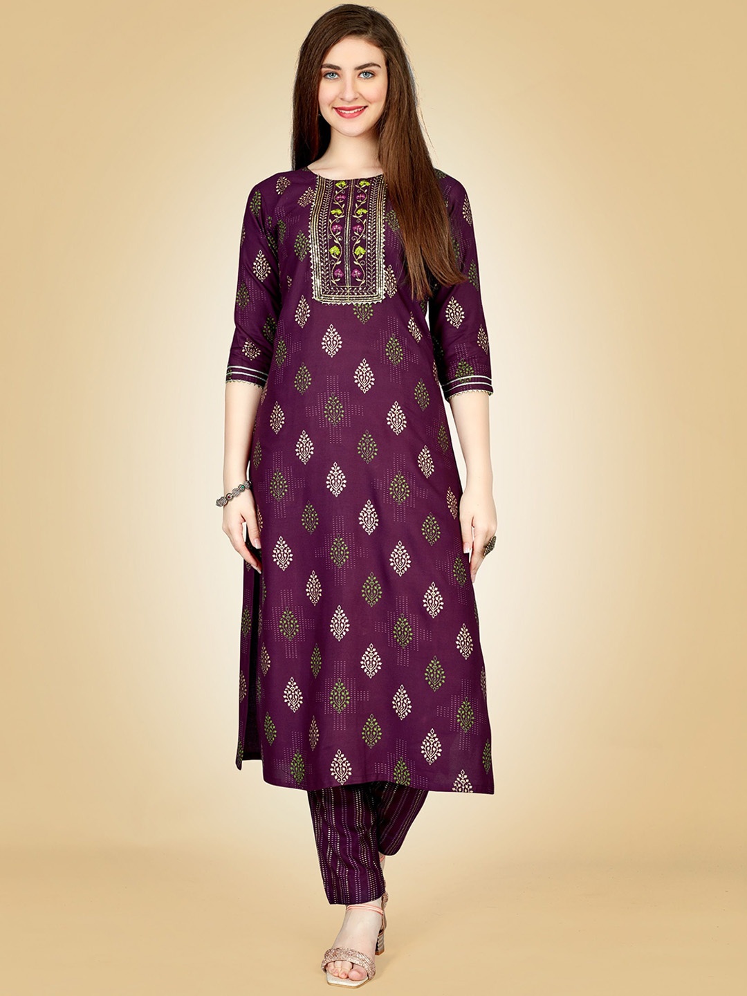 devkison Designer Women Ethnic Motifs Printed Regular Sequinned Kurta with Churidar, Purple
devkison Designer Women Ethnic Motifs Printed Regular Sequinned Kurta with Churidar, Purple