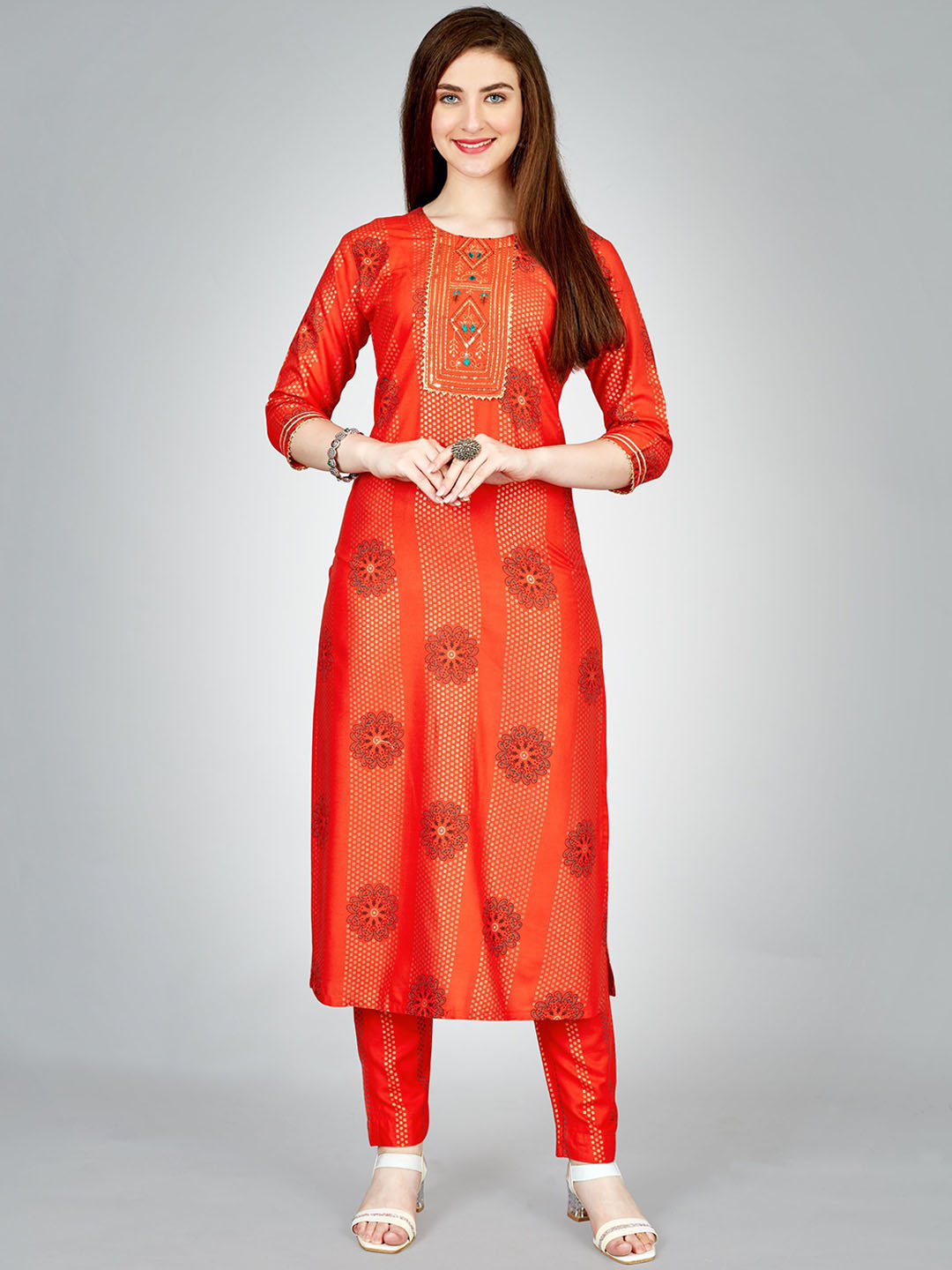 devkison Designer Women Paisley Embroidered Regular Thread Work Kurta with Churidar, Orange
devkison Designer Women Paisley Embroidered Regular Thread Work Kurta with Churidar, Orange