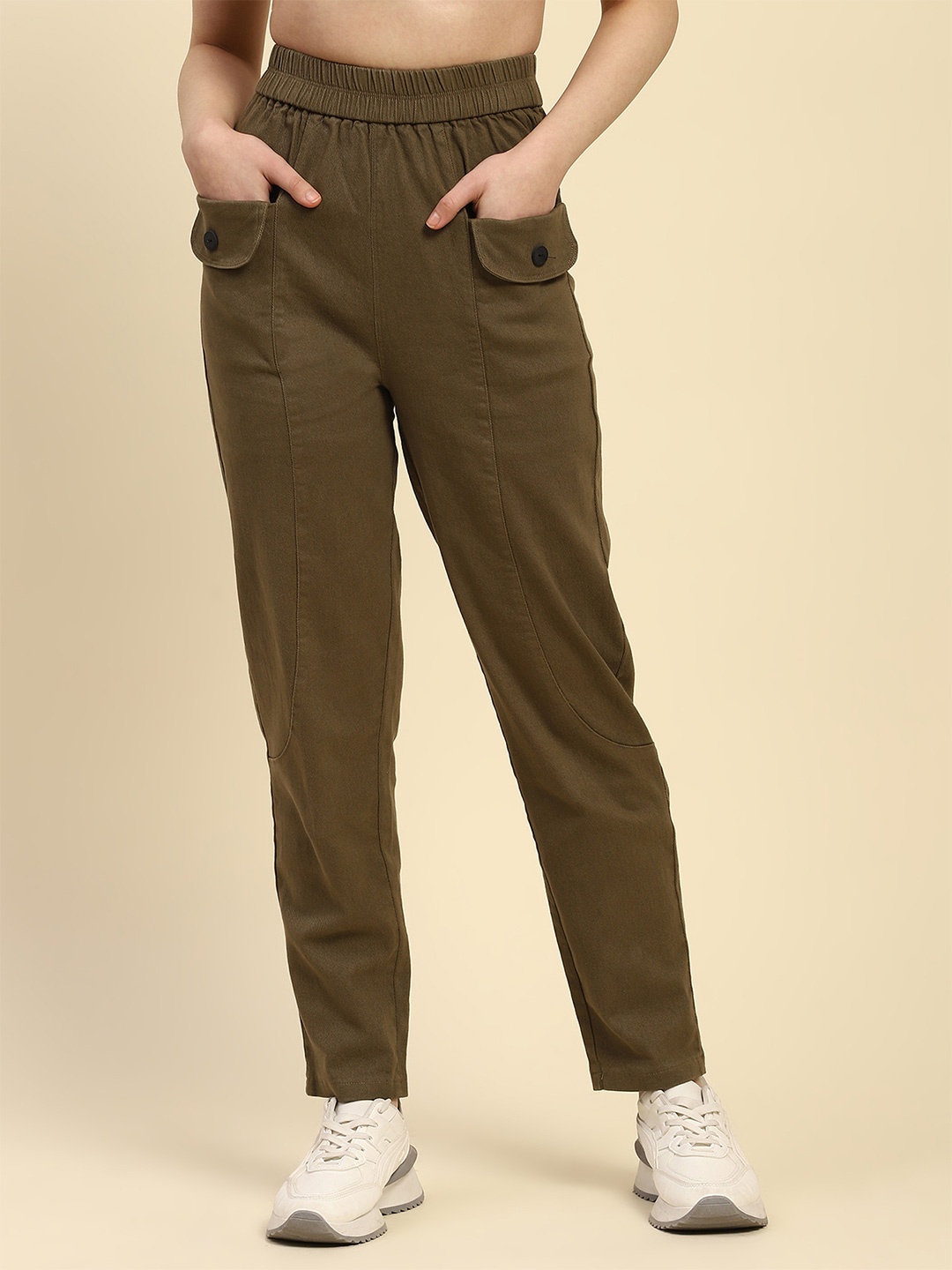 Global Republic Women Relaxed Straight Leg Wrinkle Free Mid-Rise Regular Trousers, Brown
Global Republic Women Relaxed Straight Leg Wrinkle Free Mid-Rise Regular Trousers, Brown