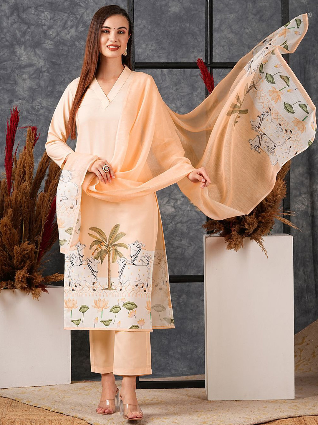 Anni Designer Women Floral Printed Regular Kurta with Trousers & Dupatta, Peach
Anni Designer Women Floral Printed Regular Kurta with Trousers & Dupatta, Peach