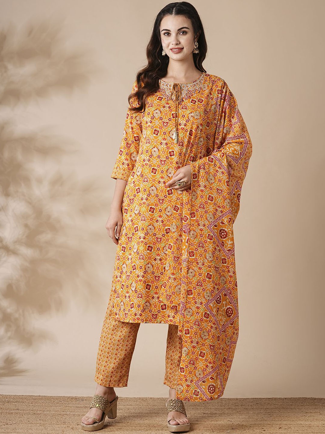 FASHOR Women Ethnic Motifs Printed Regular Mirror Work Kurta with Trousers & Dupatta, Yellow
FASHOR Women Ethnic Motifs Printed Regular Mirror Work Kurta with Trousers & Dupatta, Yellow
