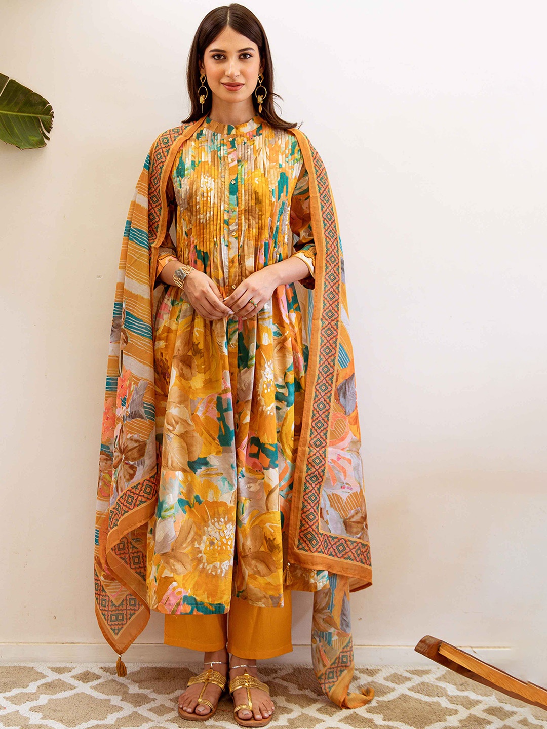 KALINI Women Floral Printed Regular Pure Cotton Kurta with Trousers & With Dupatta, Mustard
KALINI Women Floral Printed Regular Pure Cotton Kurta with Trousers & With Dupatta, Mustard