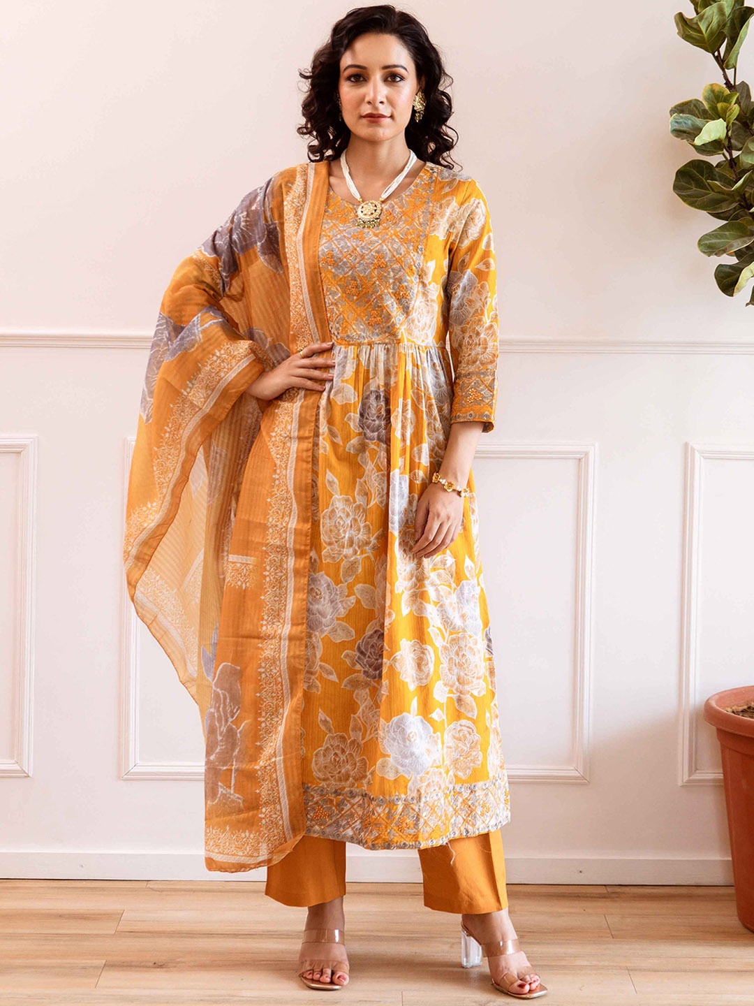 KALINI Women Floral Printed Regular Pure Cotton Kurta with Trousers & With Dupatta, Mustard
KALINI Women Floral Printed Regular Pure Cotton Kurta with Trousers & With Dupatta, Mustard