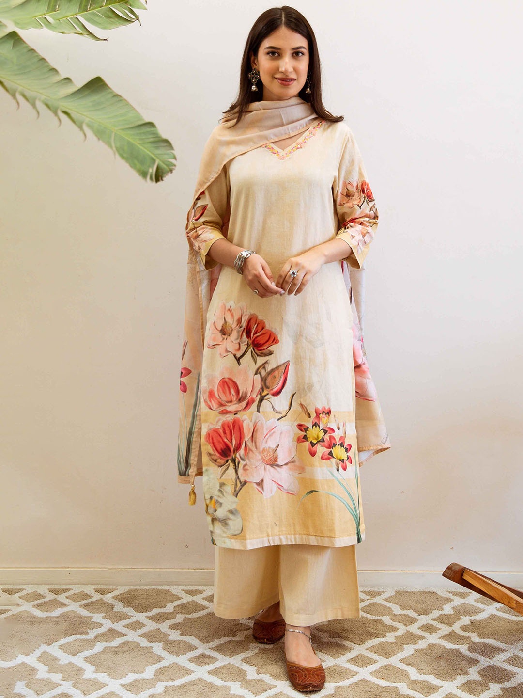 Nehamta Women Floral Printed Regular Sequinned Linen Kurta with Palazzos & With Dupatta, Beige
Nehamta Women Floral Printed Regular Sequinned Linen Kurta with Palazzos & With Dupatta, Beige