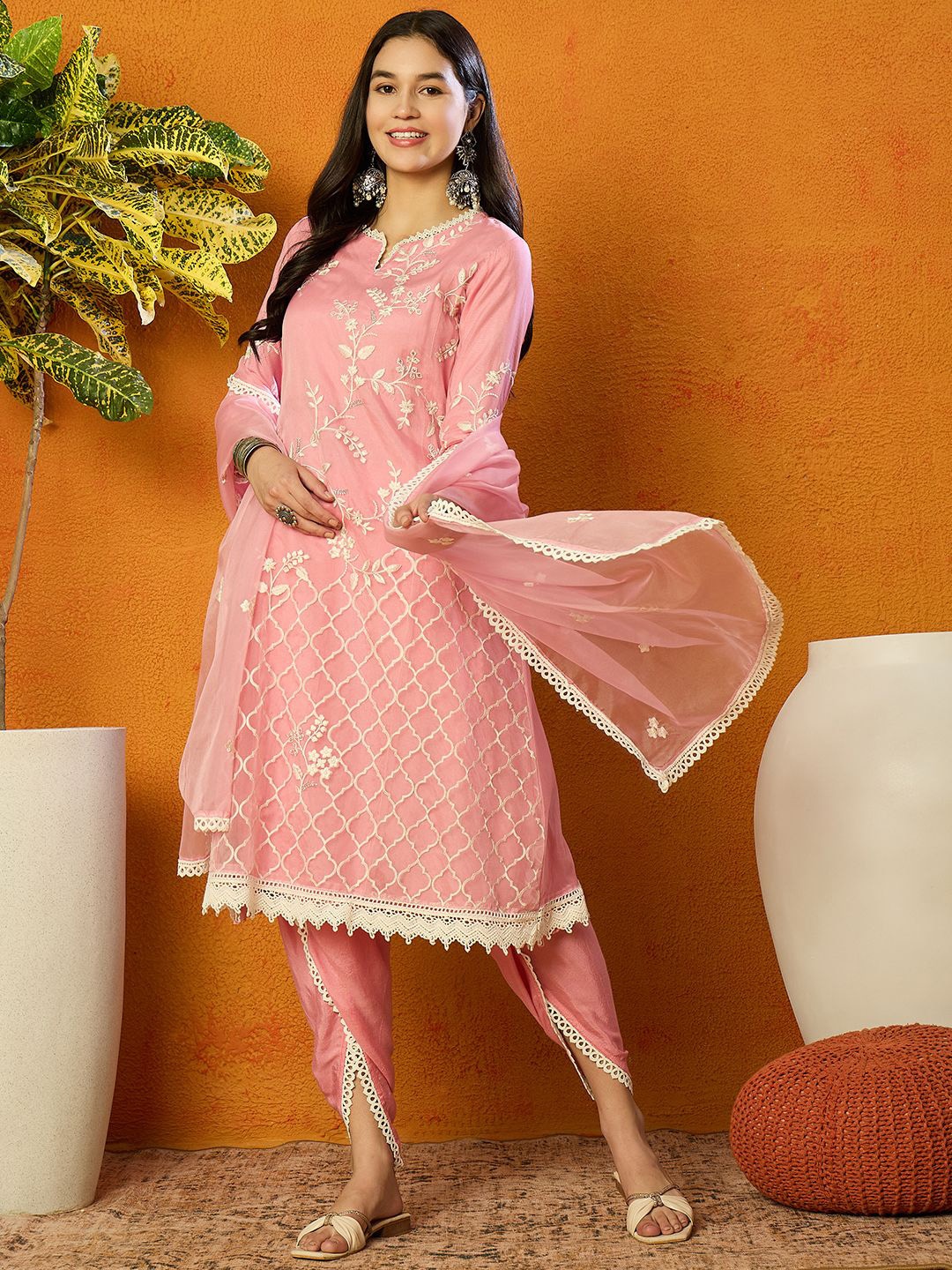 KALINI Women Floral Embroidered Empire Thread Work Kurta with Dhoti Pants & With Dupatta, Pink
KALINI Women Floral Embroidered Empire Thread Work Kurta with Dhoti Pants & With Dupatta, Pink