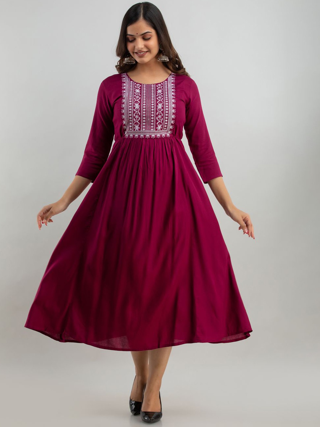Arudhi Women Geometric Yoke Design Flared Sleeves Handloom Anarkali Kurta, Burgundy
Arudhi Women Geometric Yoke Design Flared Sleeves Handloom Anarkali Kurta, Burgundy