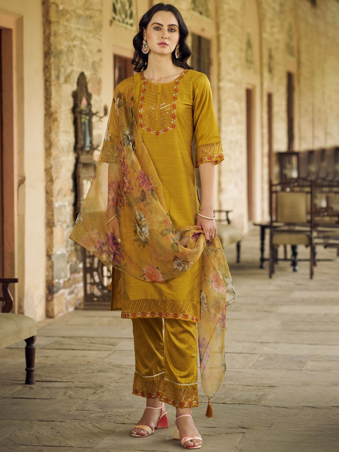 VredeVogel Women Floral Embroidered Regular Kurta with Trousers & With Dupatta, Mustard
VredeVogel Women Floral Embroidered Regular Kurta with Trousers & With Dupatta, Mustard