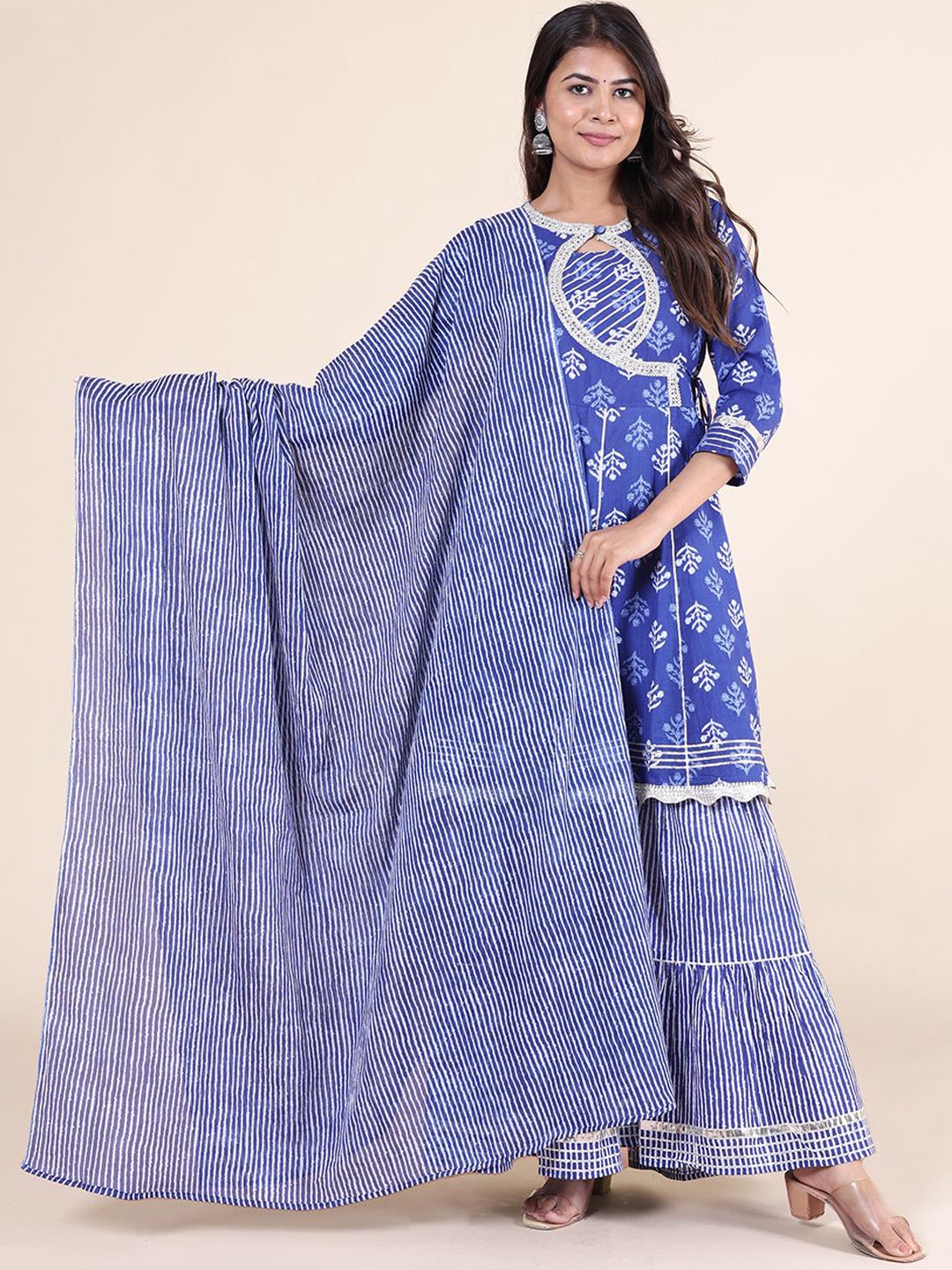 HERE&NOW Women Ethnic Motifs Printed Angrakha Pure Cotton Kurta with Sharara & Dupatta, Blue
HERE&NOW Women Ethnic Motifs Printed Angrakha Pure Cotton Kurta with Sharara & Dupatta, Blue