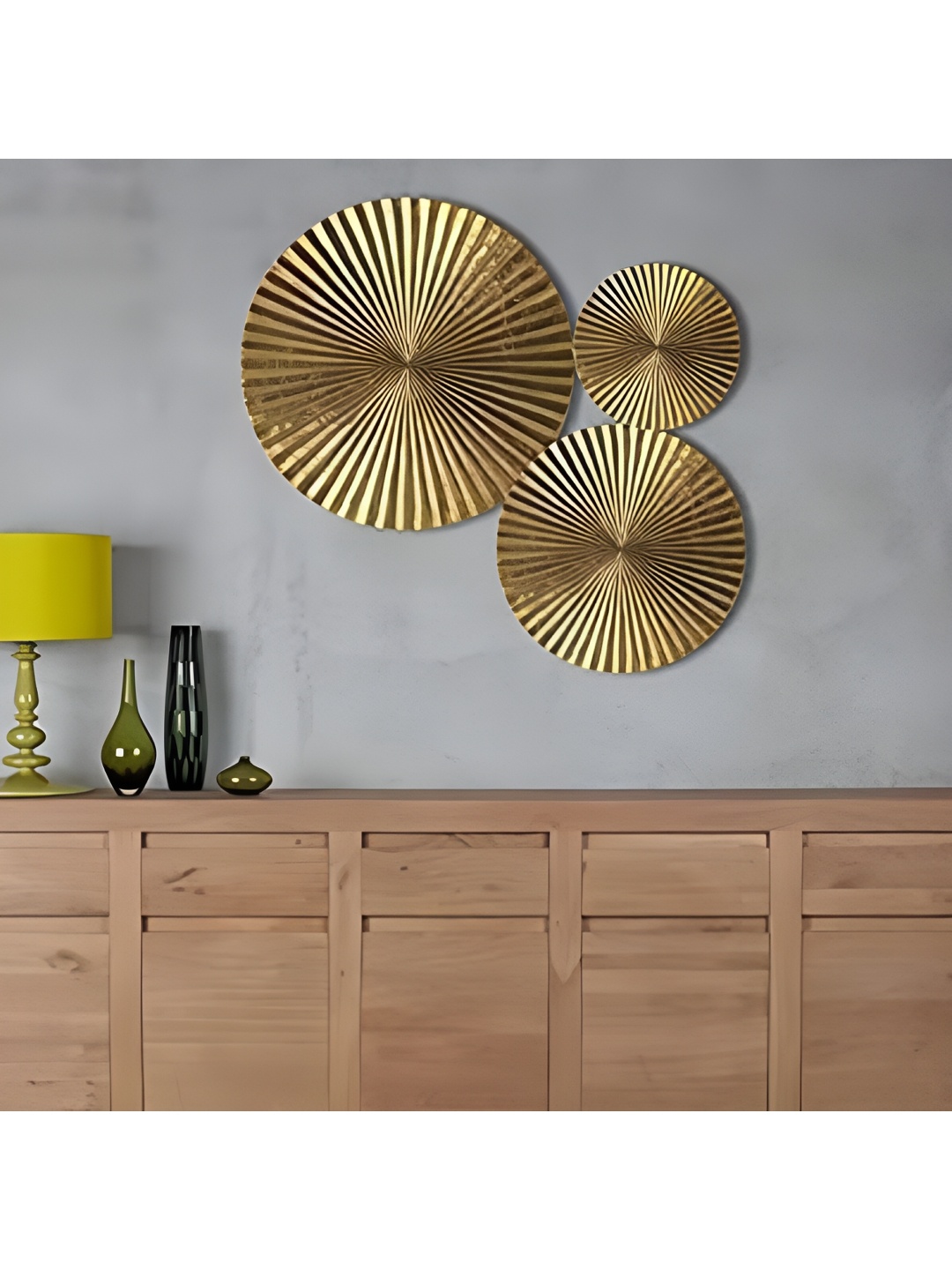 VAS collection home Gold Toned 3 Pieces Self Design Round Shaped Wooden Wall Decor Plates
VAS collection home Gold Toned 3 Pieces Self Design Round Shaped Wooden Wall Decor Plates