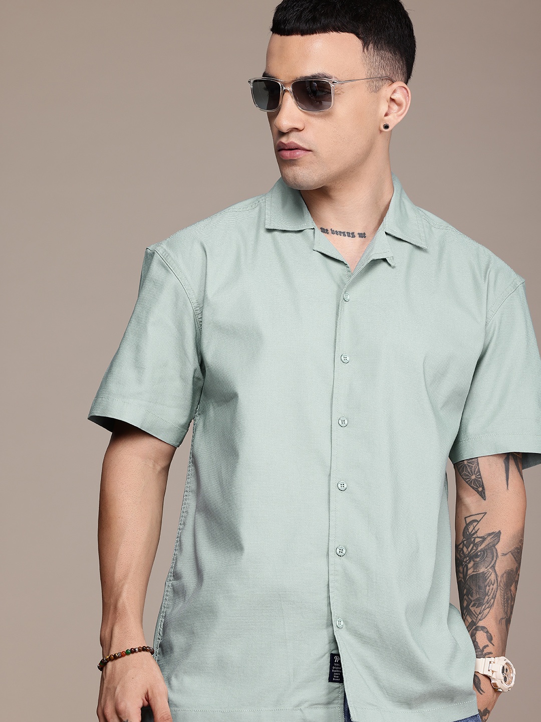 The Roadster Life Co. Self Striped Cuban Collar Drop-Shoulder Sleeves Casual Shirt, Green
The Roadster Life Co. Self Striped Cuban Collar Drop-Shoulder Sleeves Casual Shirt, Green