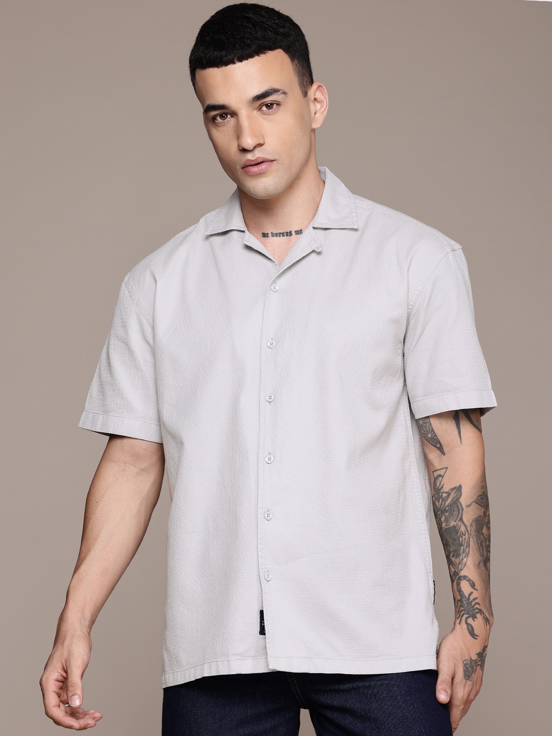 The Roadster Life Co. Pure Cotton Self Design Textured Relaxed Fit Casual Shirt, Grey
The Roadster Life Co. Pure Cotton Self Design Textured Relaxed Fit Casual Shirt, Grey
