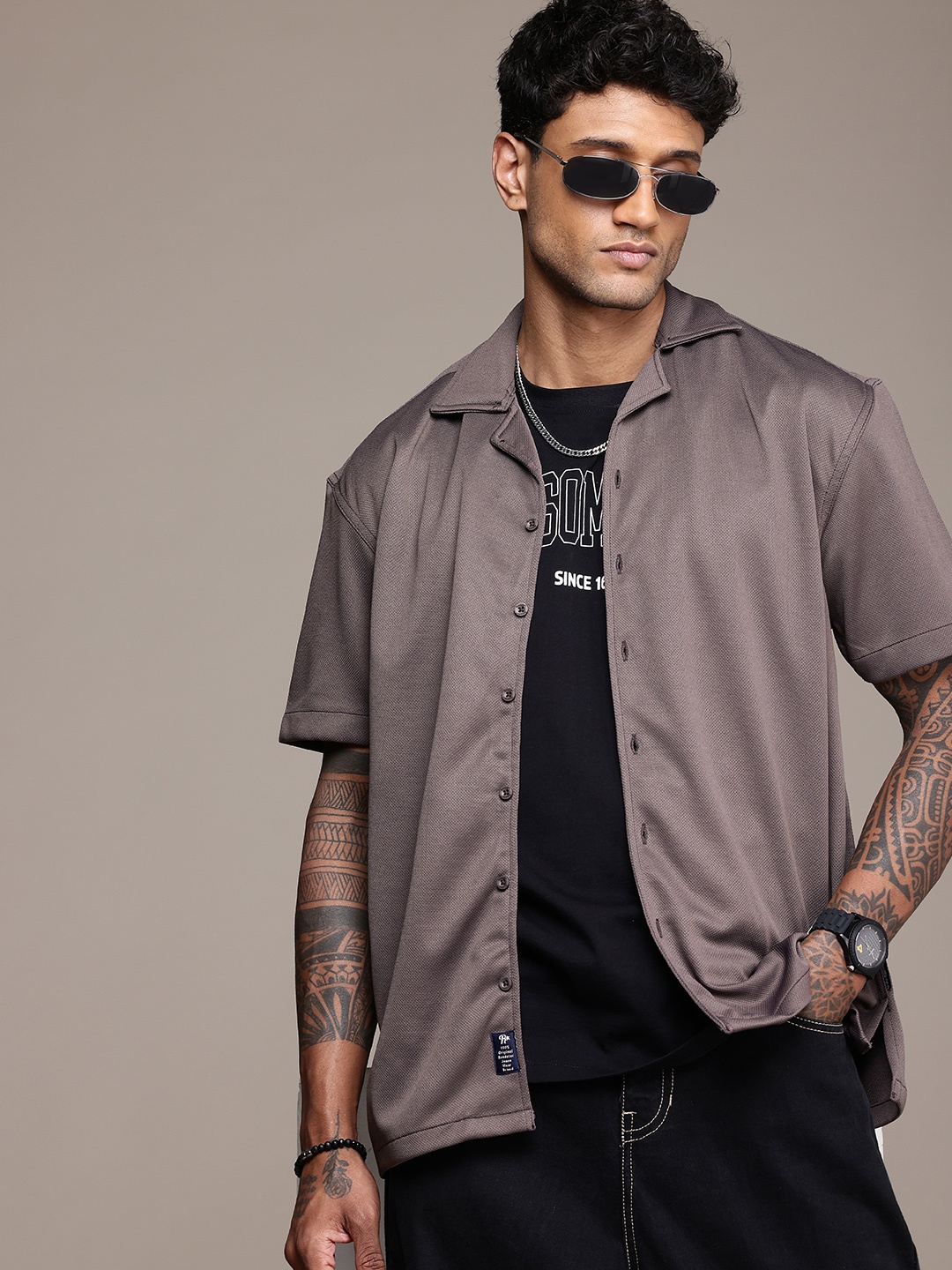 The Roadster Life Co. Self Design Textured Cuban Collar Relaxed Fit Opaque Casual Shirt, Grey
The Roadster Life Co. Self Design Textured Cuban Collar Relaxed Fit Opaque Casual Shirt, Grey