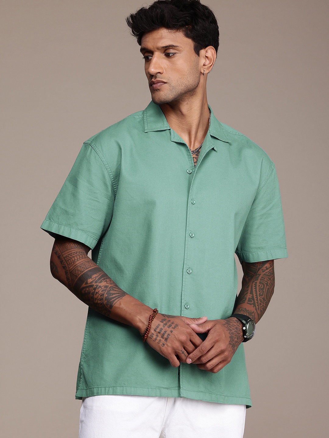 The Roadster Life Co. Pure Cotton Self Design Textured Relaxed Fit Casual Shirt, Green
The Roadster Life Co. Pure Cotton Self Design Textured Relaxed Fit Casual Shirt, Green