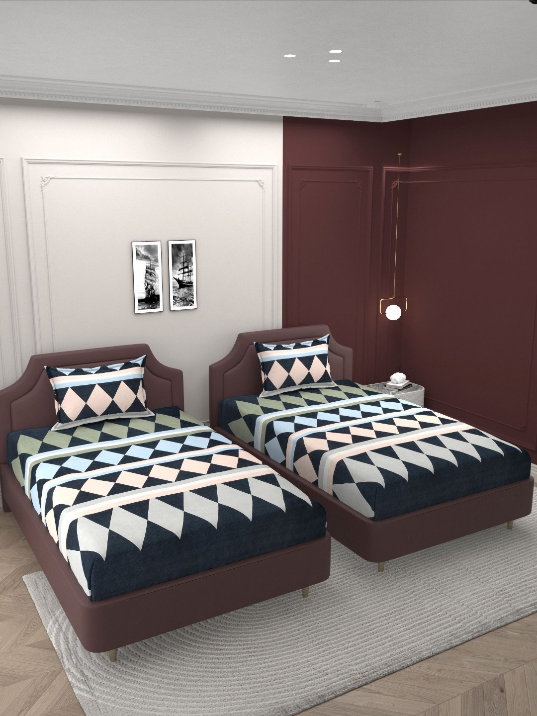 Bromwick Unisex Pack Of 2 Geometric Printed 2 Piece Single Bedsheet with 2 Pillow Covers, Blue
Bromwick Unisex Pack Of 2 Geometric Printed 2 Piece Single Bedsheet with 2 Pillow Covers, Blue