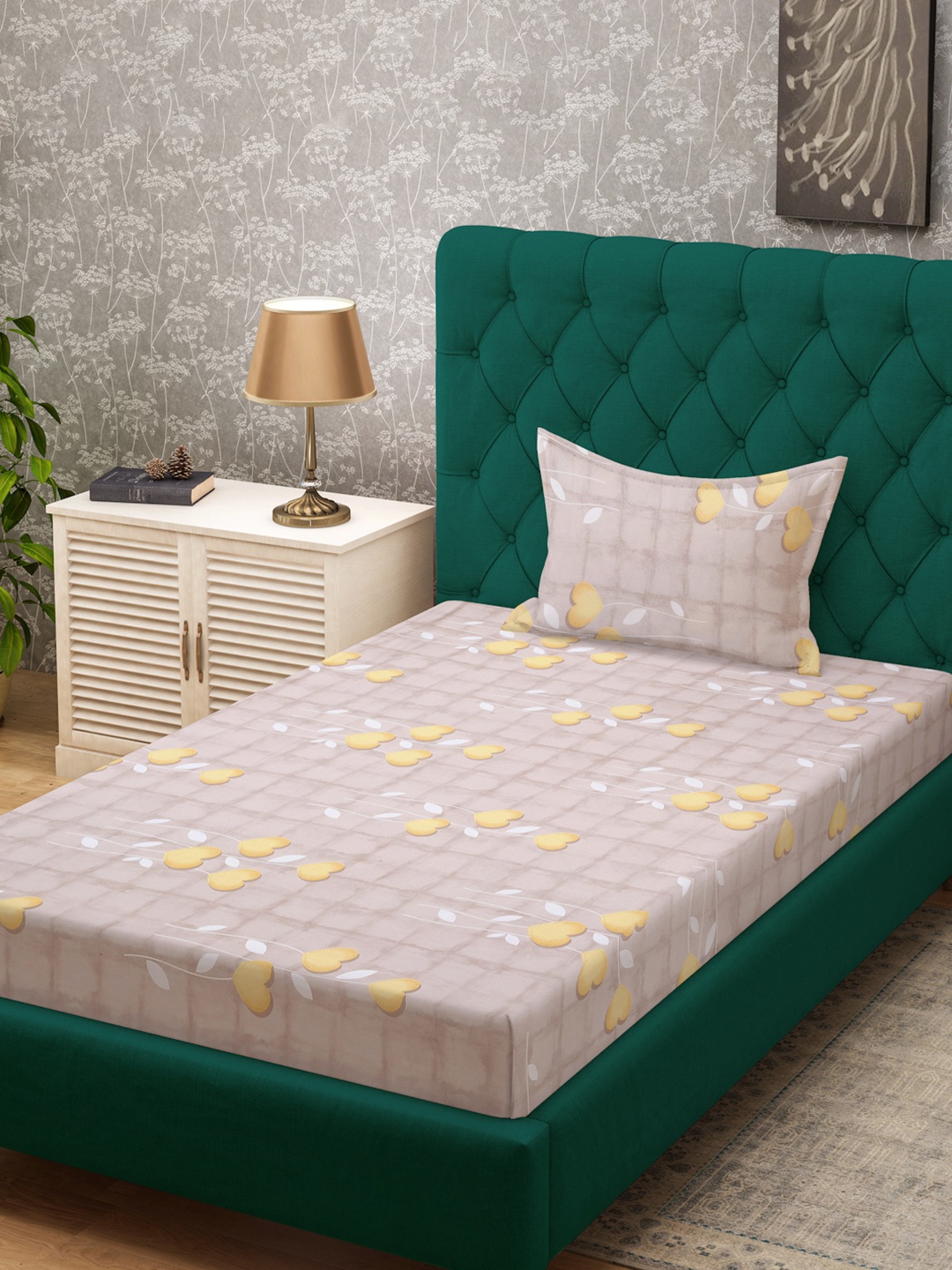 KLOTTHE Grey & Yellow Floral Printed Pure Cotton 400 TC Single Bedsheet With Pillow Cover
KLOTTHE Grey & Yellow Floral Printed Pure Cotton 400 TC Single Bedsheet With Pillow Cover