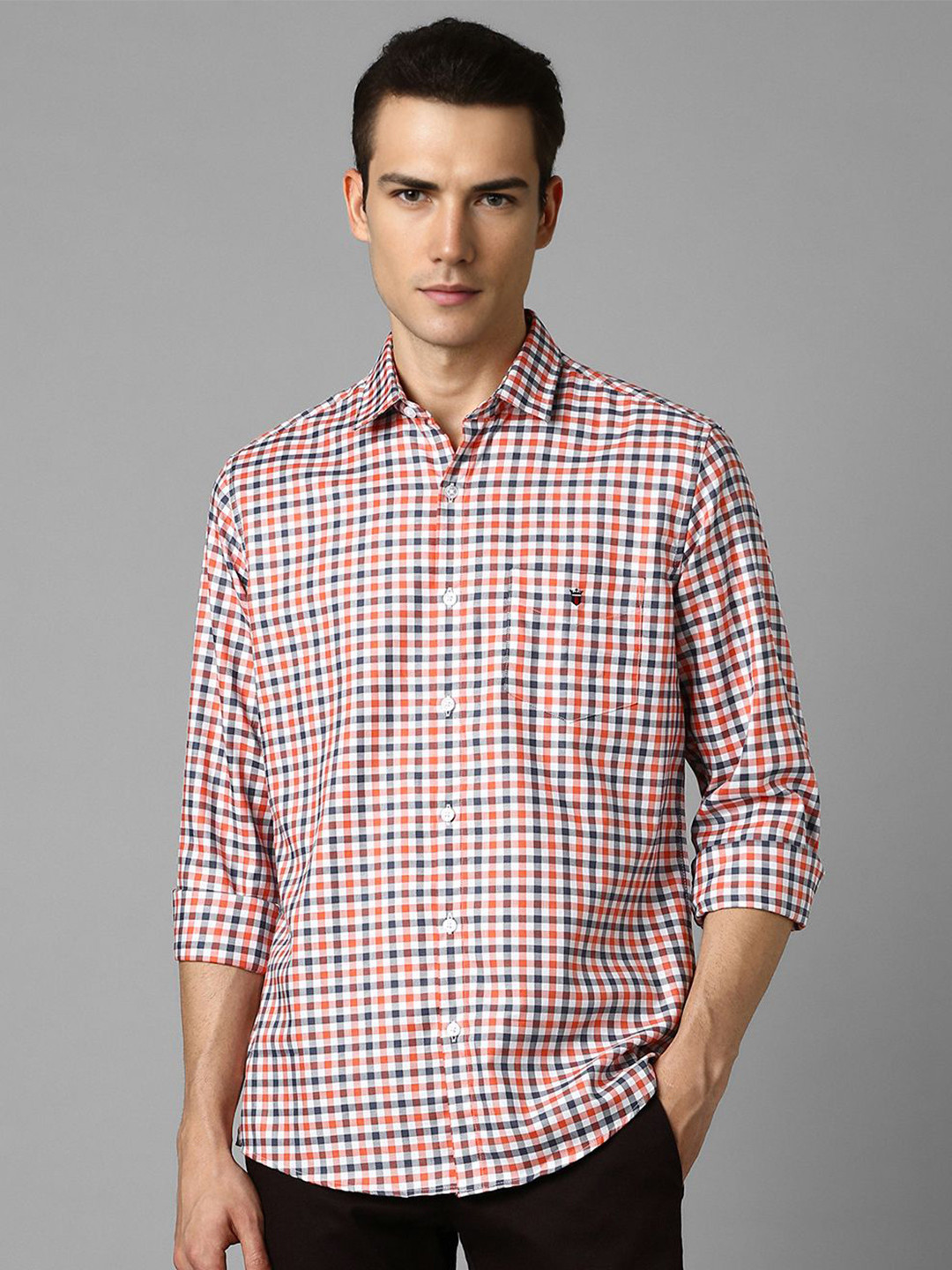 Louis Philippe Sport Slim Fit Gingham Checked Printed Pure Cotton Casual Shirt, White
Louis Philippe Sport Slim Fit Gingham Checked Printed Pure Cotton Casual Shirt, White