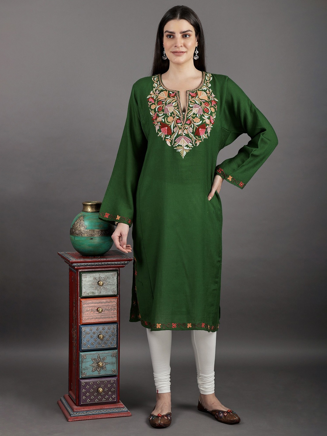 Exotic India Notched Neck Long Flared Sleeves Floral Embroidered Straight Kurta, Green
Exotic India Notched Neck Long Flared Sleeves Floral Embroidered Straight Kurta, Green