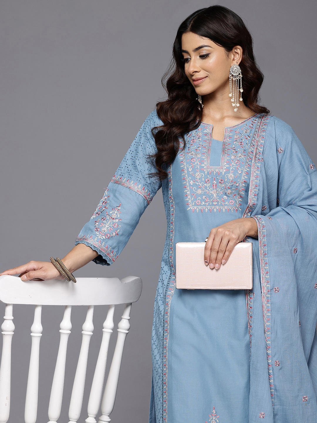 Varanga Floral Embroidered Thread Work Pure Cotton Kurta with Trousers & With Dupatta, Blue
Varanga Floral Embroidered Thread Work Pure Cotton Kurta with Trousers & With Dupatta, Blue