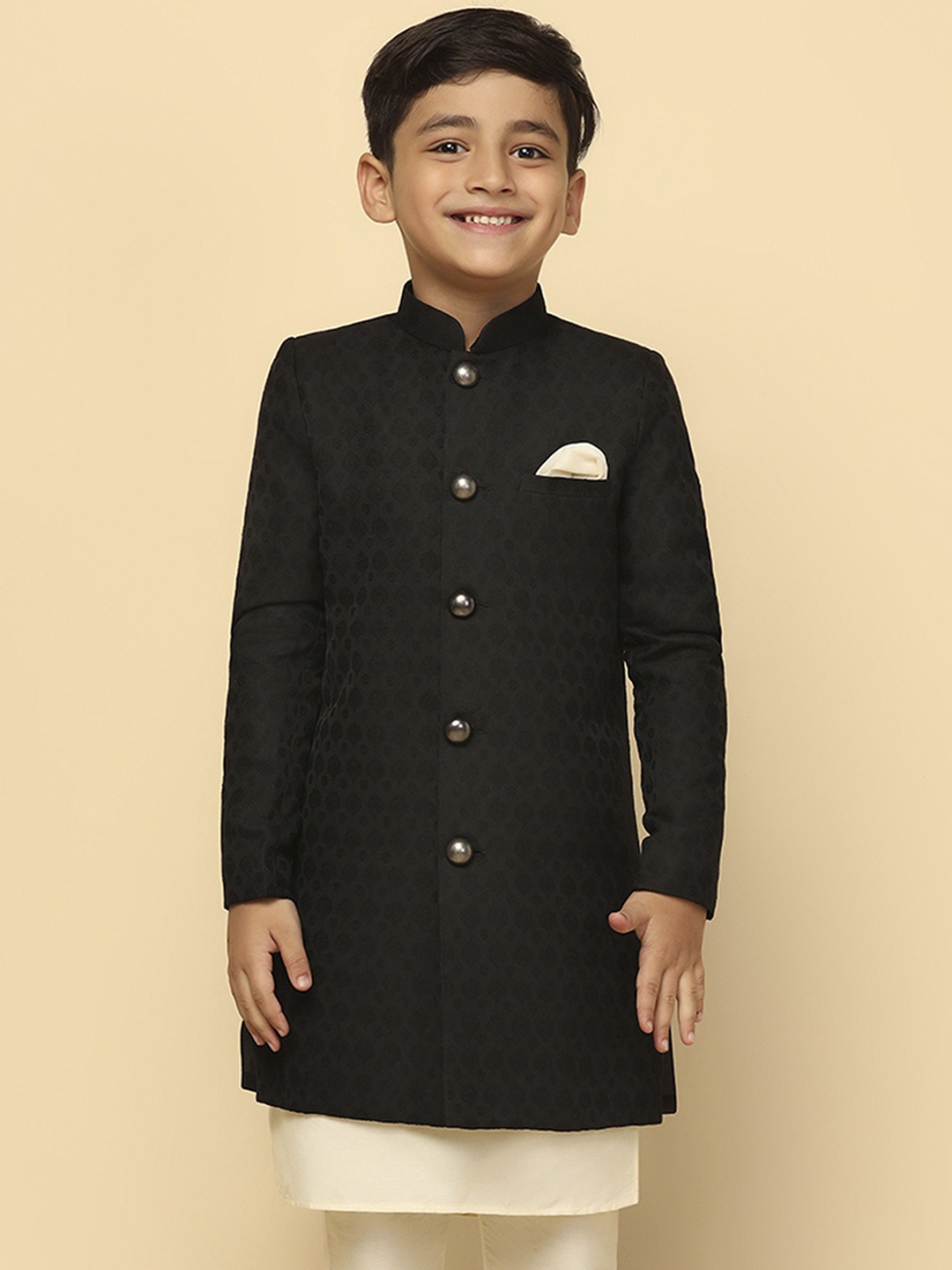 KISAH Men Boys Ethnic Woven Design Mandarin Collar Longline Indowestern Sherwani, Black
KISAH Men Boys Ethnic Woven Design Mandarin Collar Longline Indowestern Sherwani, Black