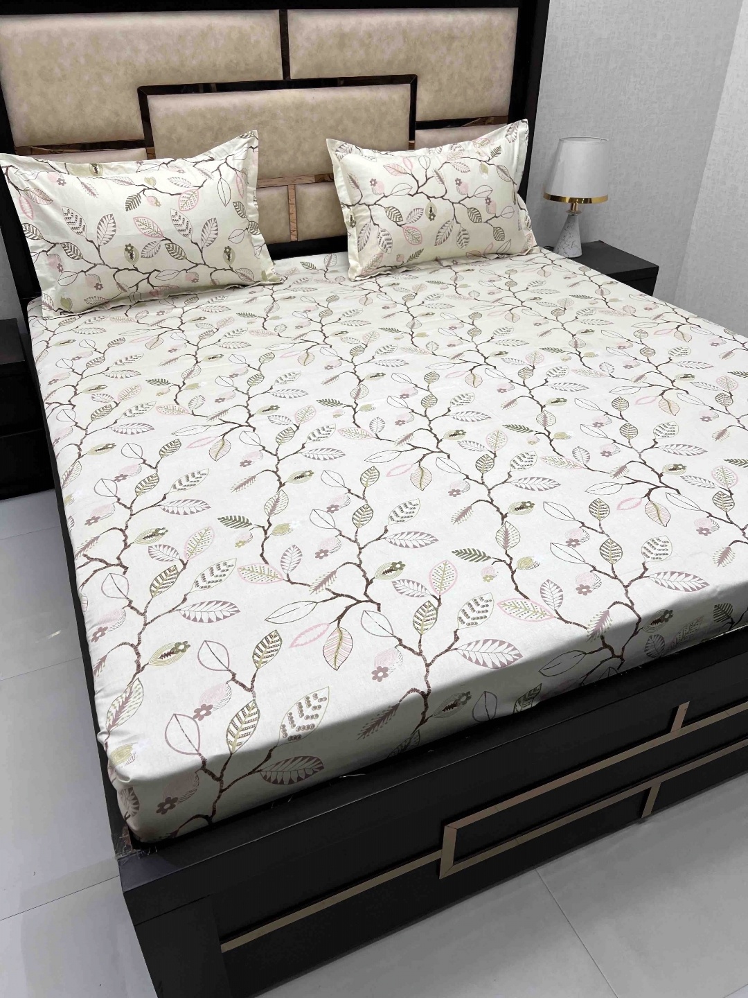 Pure Decor Yellow & Black Floral 330 TC Queen Bedsheet with 2 Pillow Covers
Pure Decor Yellow & Black Floral 330 TC Queen Bedsheet with 2 Pillow Covers