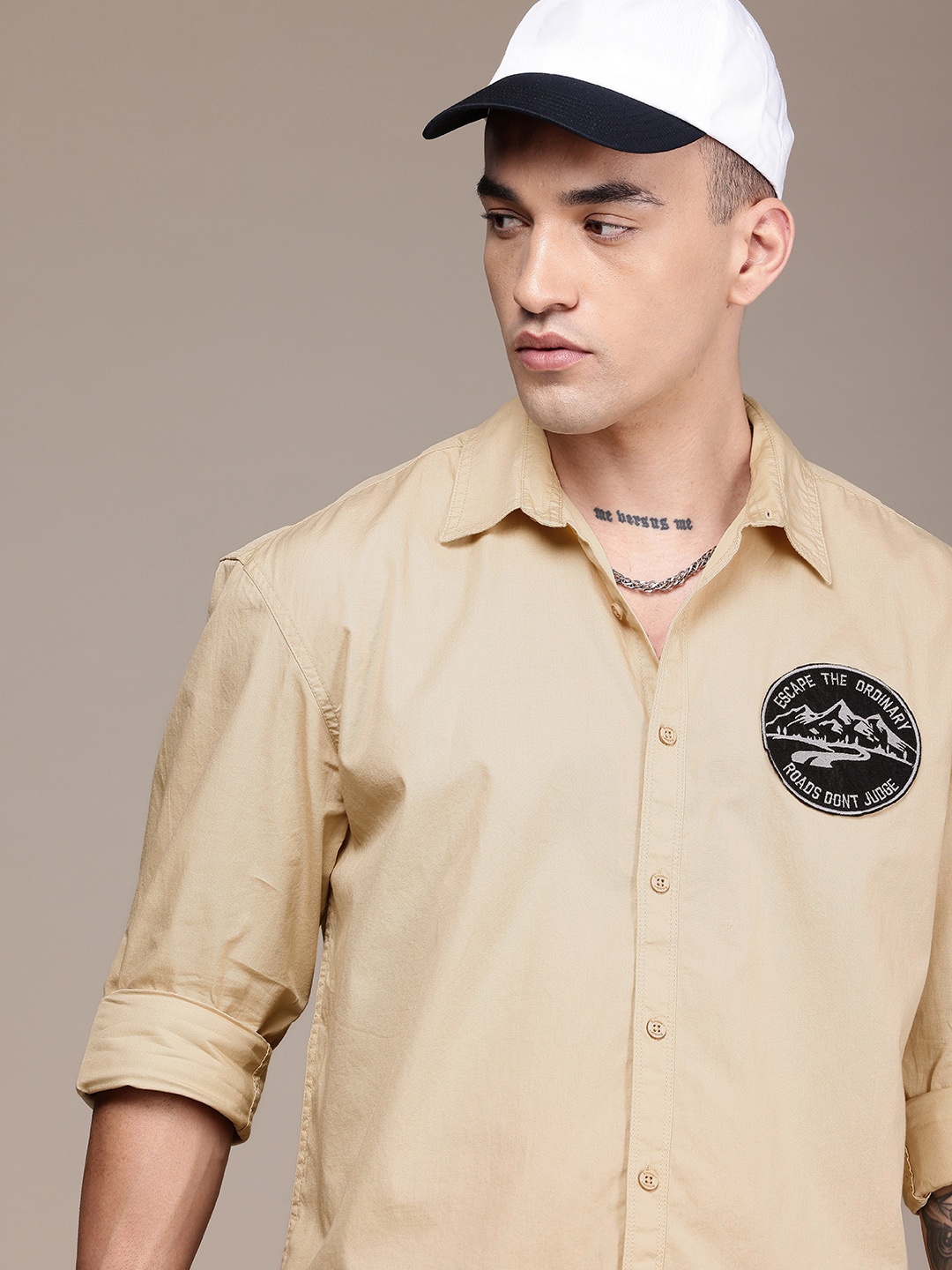 The Roadster Life Co. Relaxed Fit Drop-Shoulder Sleeves Applique Pure Cotton Casual Shirt, Beige
The Roadster Life Co. Relaxed Fit Drop-Shoulder Sleeves Applique Pure Cotton Casual Shirt, Beige