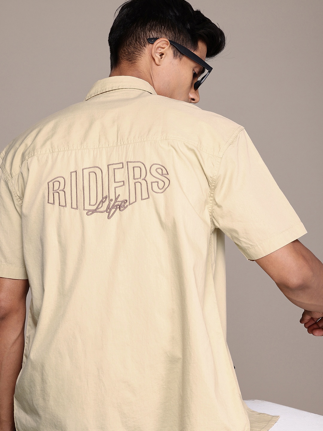 The Roadster Life Co. Typography Embroidered Pure Cotton Relaxed Fit Casual Shirt, Beige
The Roadster Life Co. Typography Embroidered Pure Cotton Relaxed Fit Casual Shirt, Beige