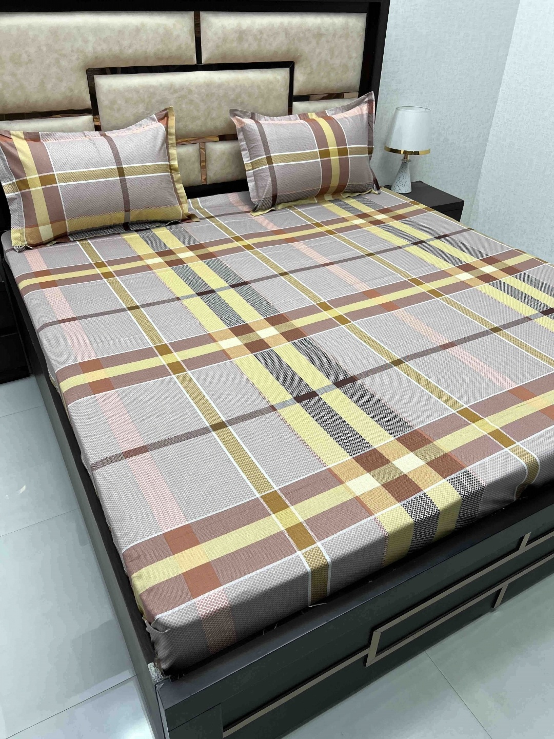 Pure Decor Cotton Queen Size Double Bed Bedsheet With 2 Pillow Covers 2.28m X 2.54m, Grey
Pure Decor Cotton Queen Size Double Bed Bedsheet With 2 Pillow Covers 2.28m X 2.54m, Grey