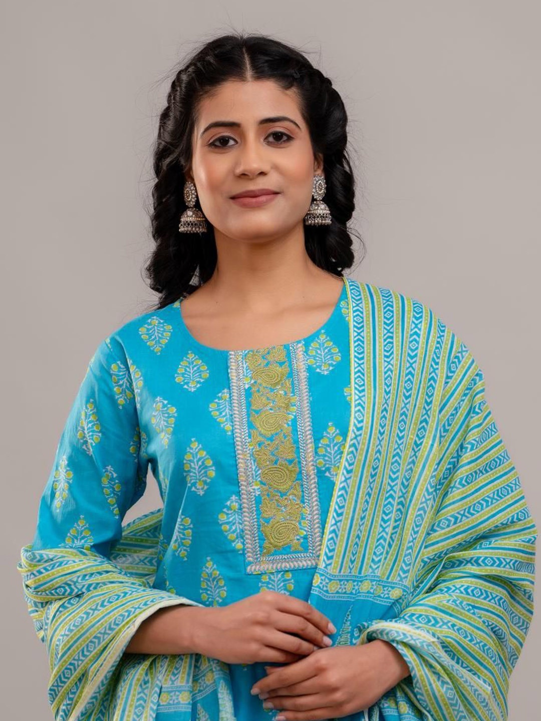 Jasoriya Ethnic Motifs Printed Straight Pure Cotton Kurta with Trousers & Dupatta, Turquoise blue
Jasoriya Ethnic Motifs Printed Straight Pure Cotton Kurta with Trousers & Dupatta, Turquoise blue