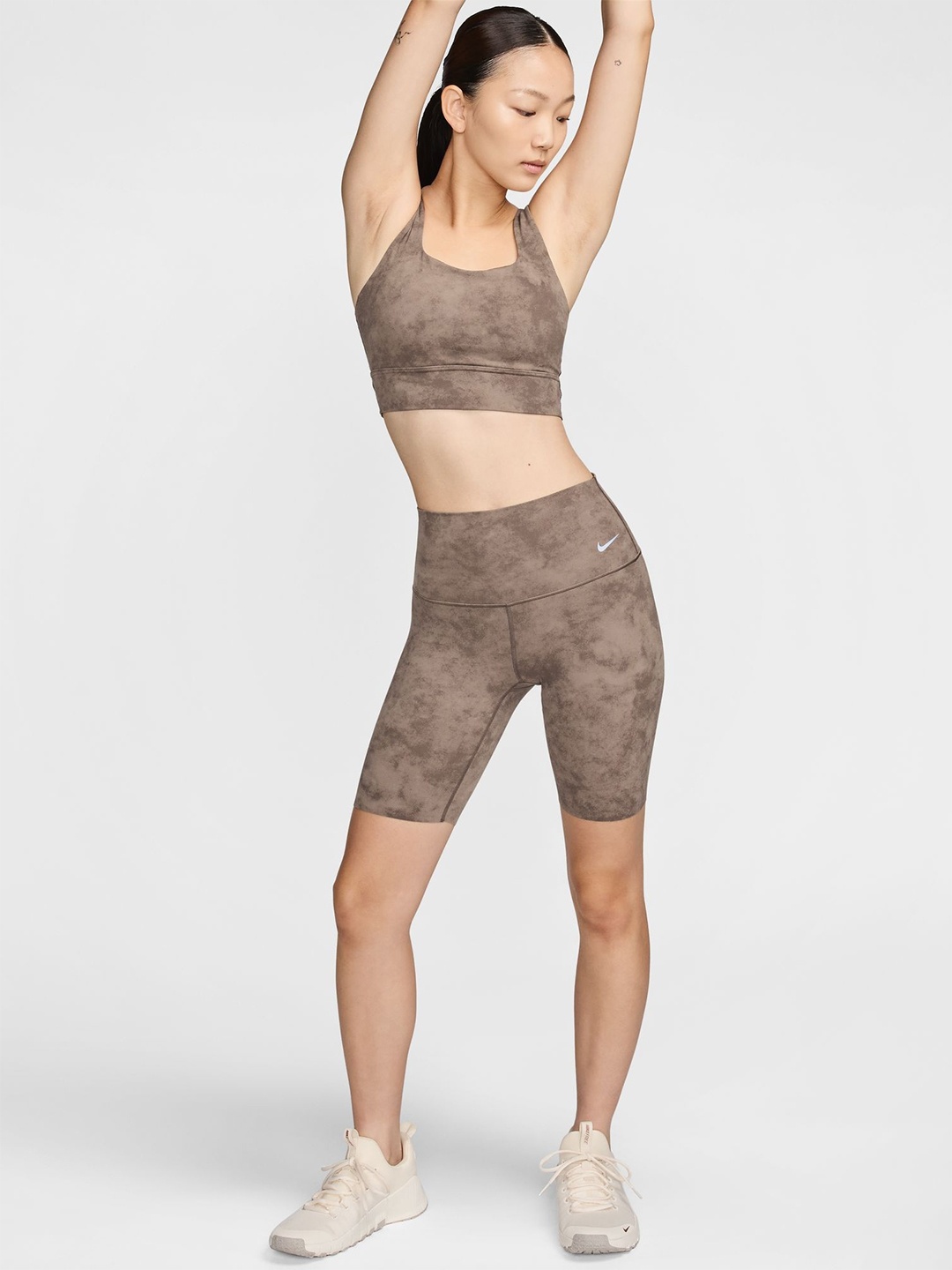 Nike Zenvy Tie-Dye Women's Gentle-Support High-Waisted 20cm (approx.) Biker Shorts, Grey
Nike Zenvy Tie-Dye Women's Gentle-Support High-Waisted 20cm (approx.) Biker Shorts, Grey