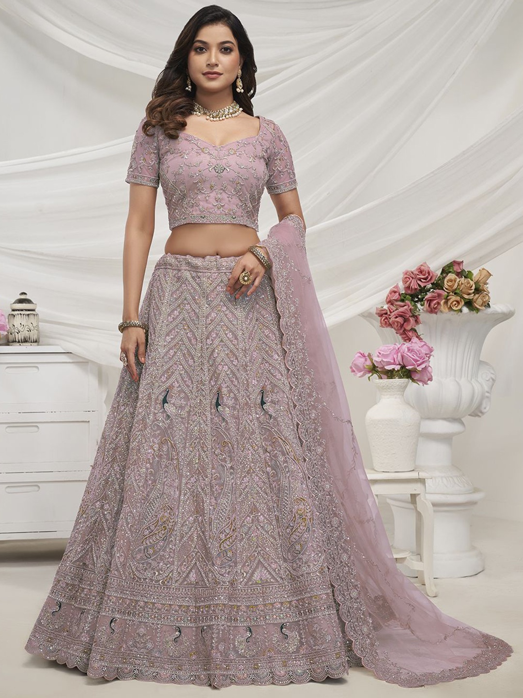 Fusionic Embroidered Beads & Stones Semi-Stitched Lehenga & Unstitched Blouse With Dupatta, Mauve
Fusionic Embroidered Beads & Stones Semi-Stitched Lehenga & Unstitched Blouse With Dupatta, Mauve