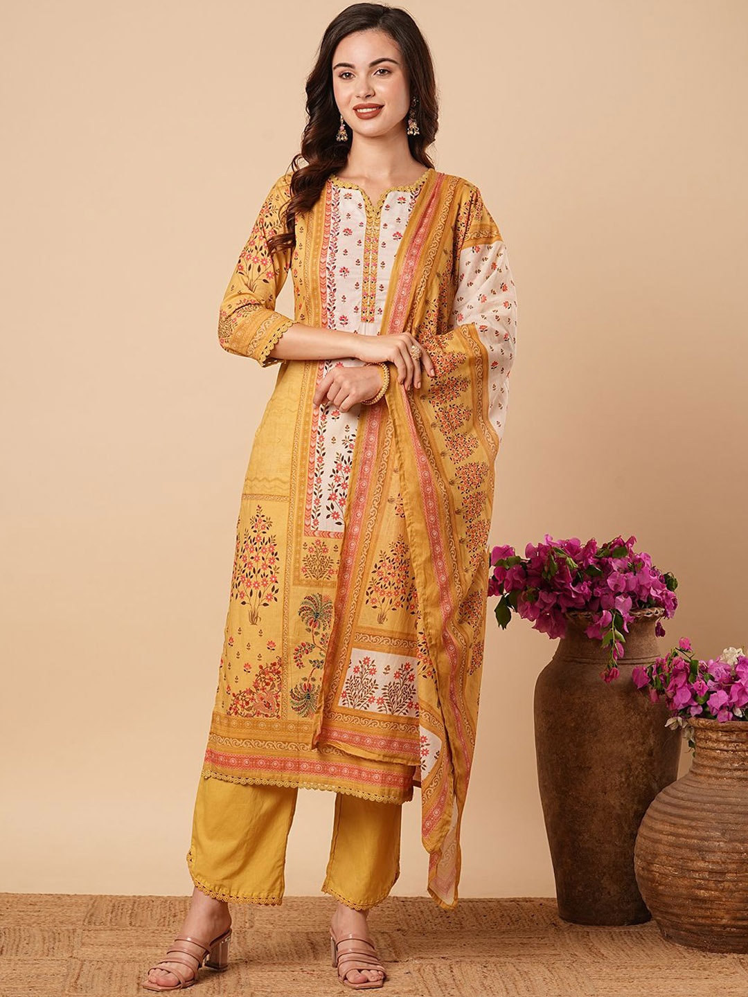 FASHOR Women Floral Printed Regular Thread Work Pure Cotton Kurta with Trousers & With Dupatta, Yellow
FASHOR Women Floral Printed Regular Thread Work Pure Cotton Kurta with Trousers & With Dupatta, Yellow