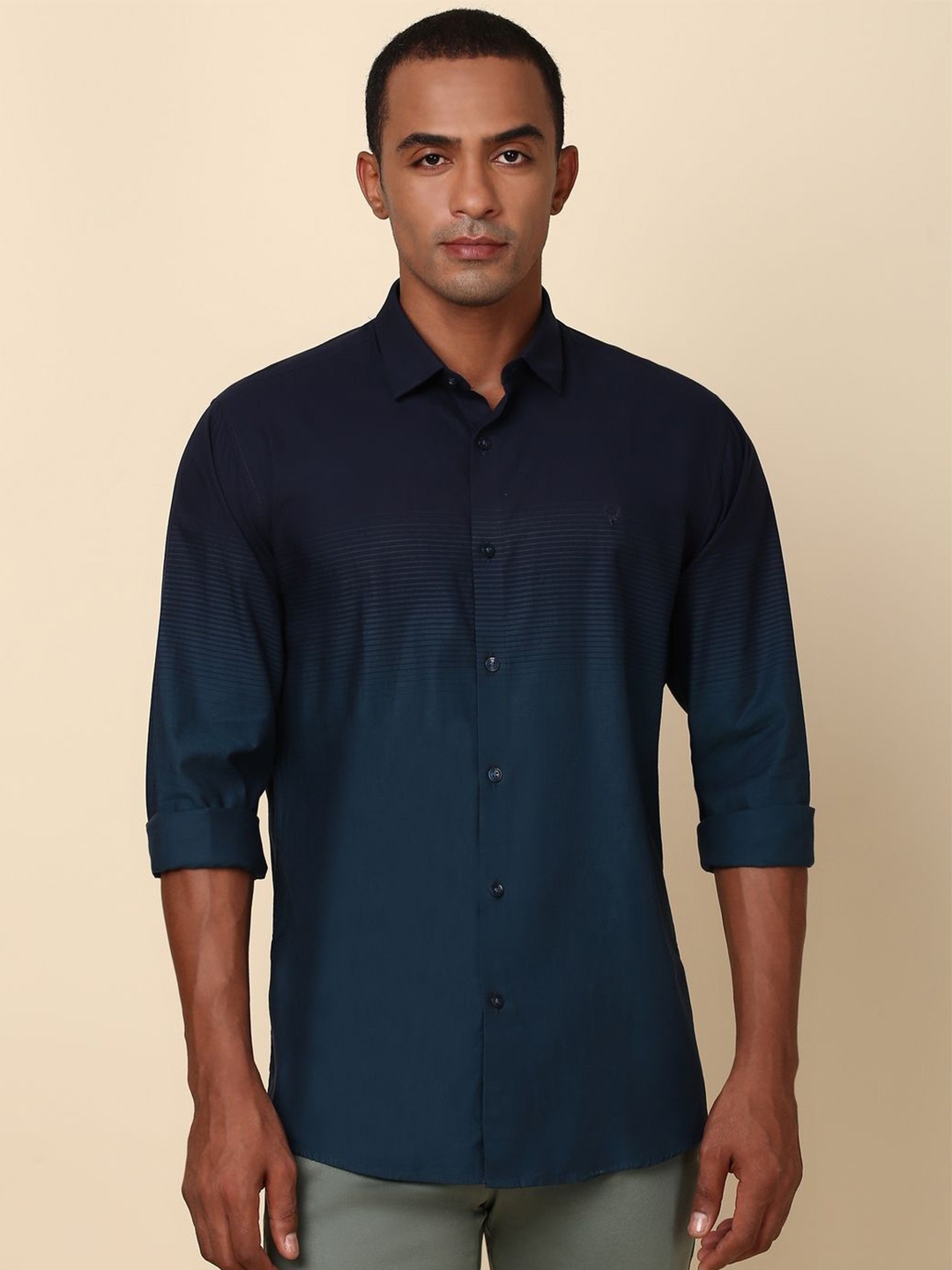 Allen Solly Men Slim Fit Striped Spread Collar Pure Cotton Casual Shirt, Navy blue
Allen Solly Men Slim Fit Striped Spread Collar Pure Cotton Casual Shirt, Navy blue